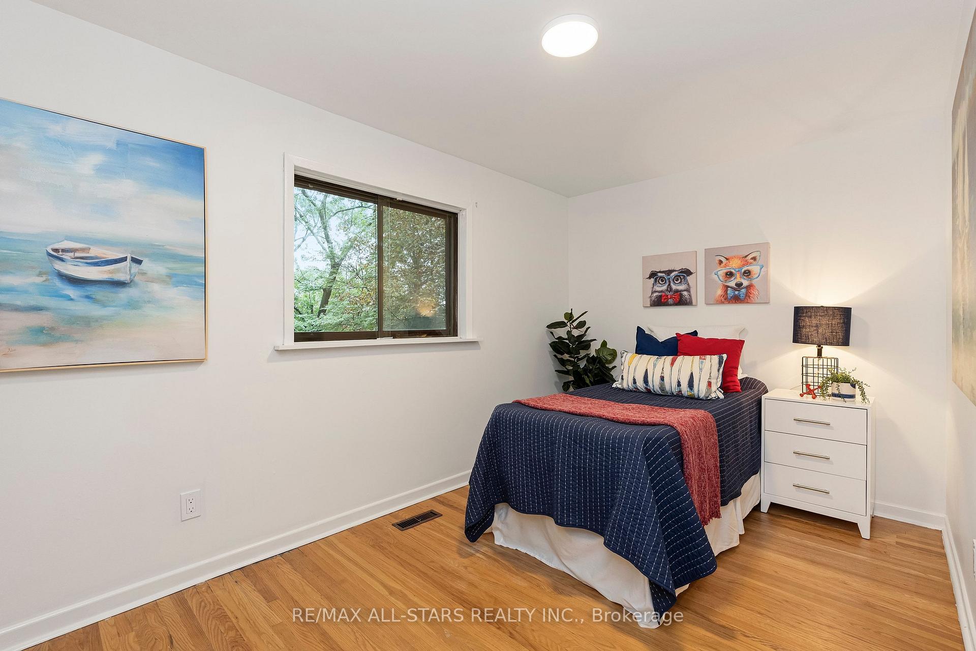 11 Gillbank Crescent, Toronto