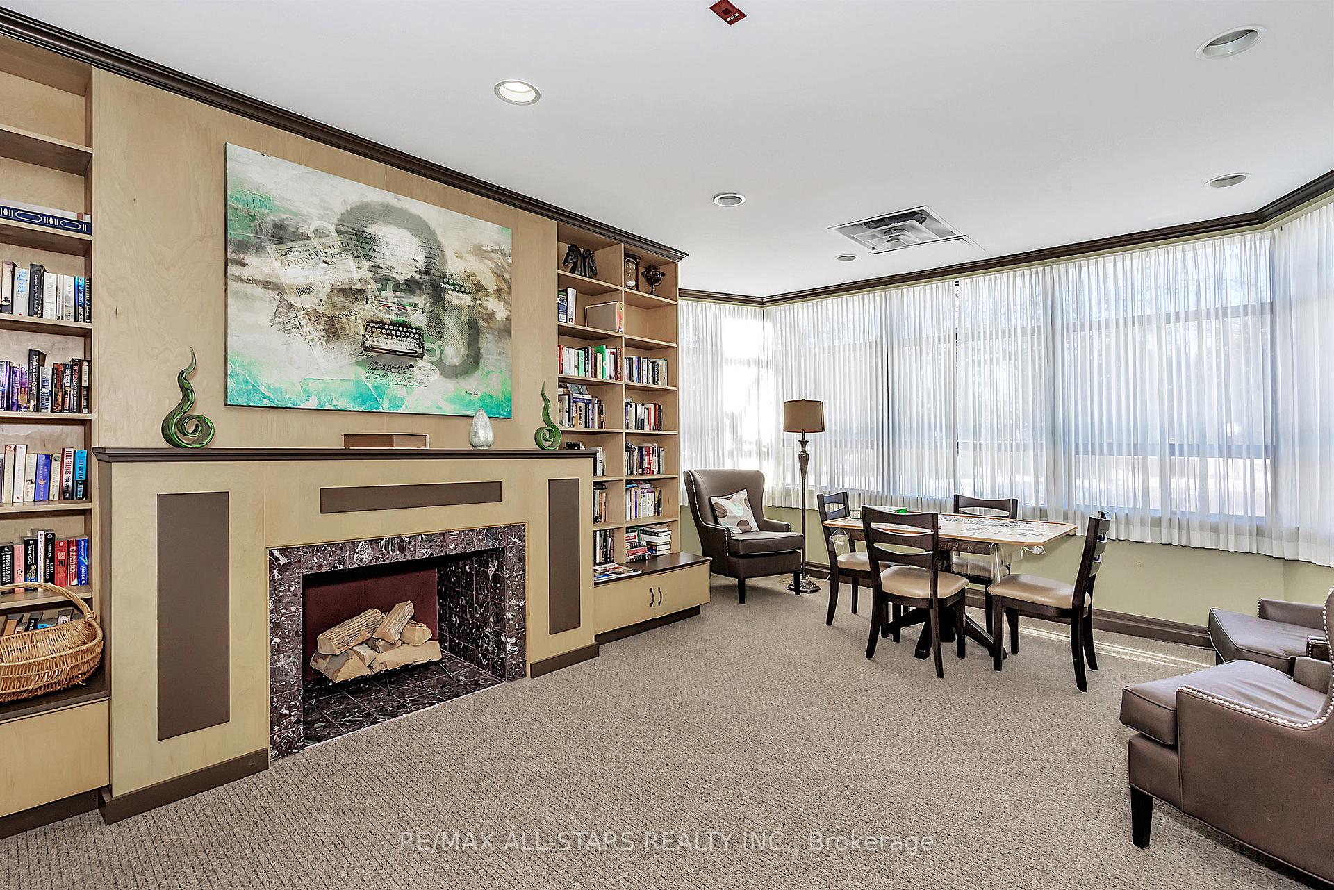 #718 - 2 Raymerville Drive Unit: 718