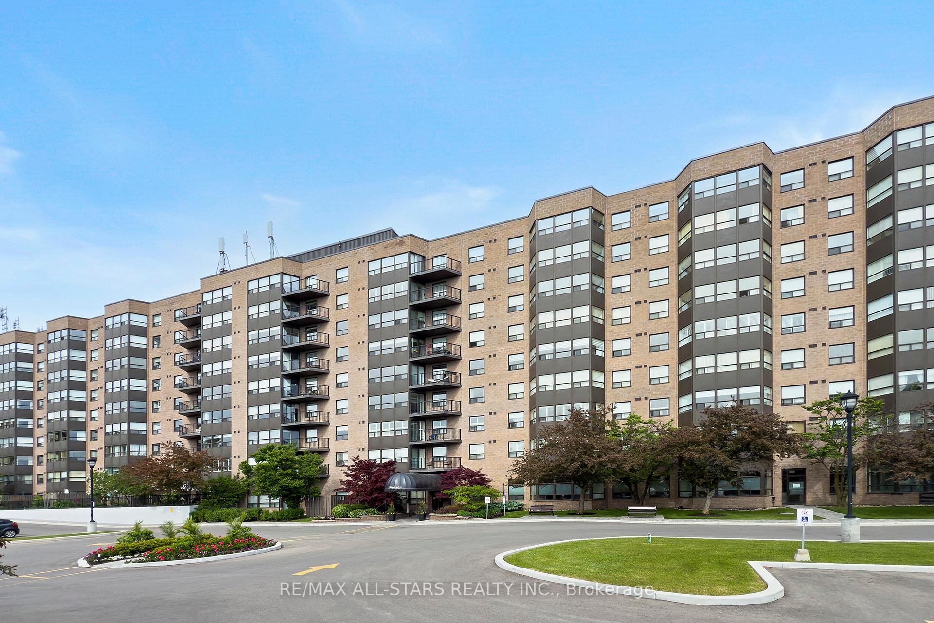 #718 - 2 Raymerville Drive Unit: 718