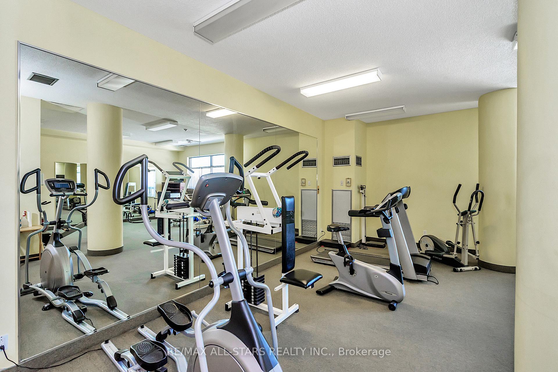 #718 - 2 Raymerville Drive Unit: 718