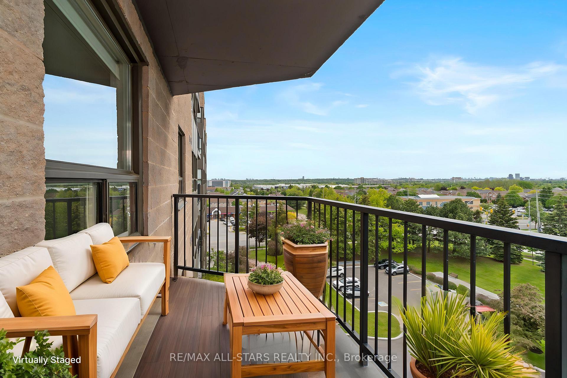 #718 - 2 Raymerville Drive Unit: 718