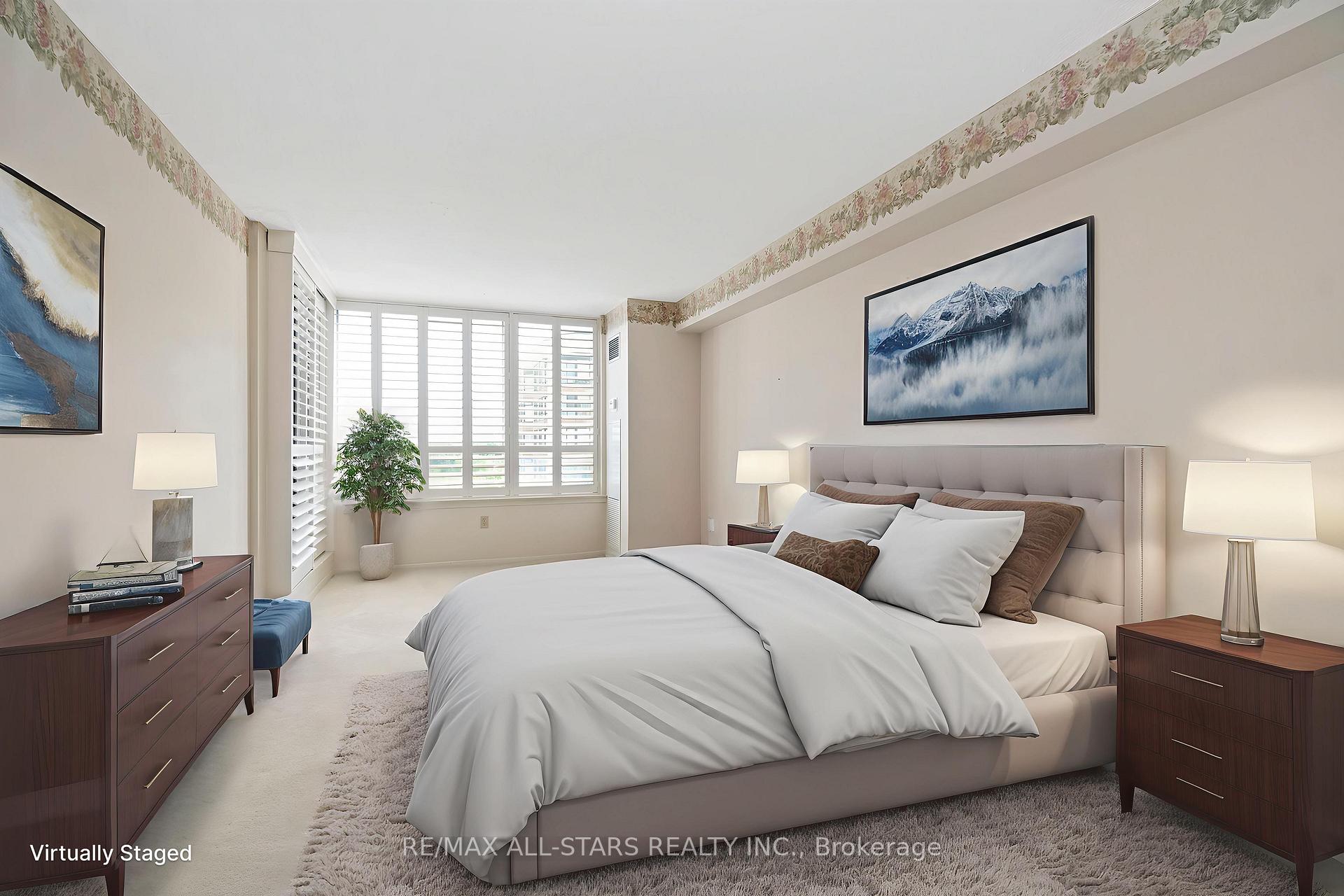 #822 - 25 Austin Drive Unit: 822