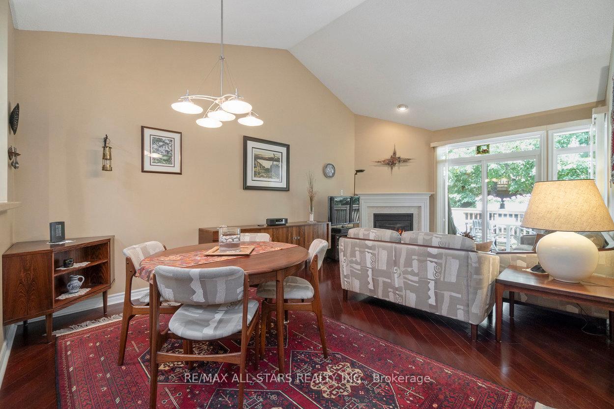 14 Kingfisher Cove Way