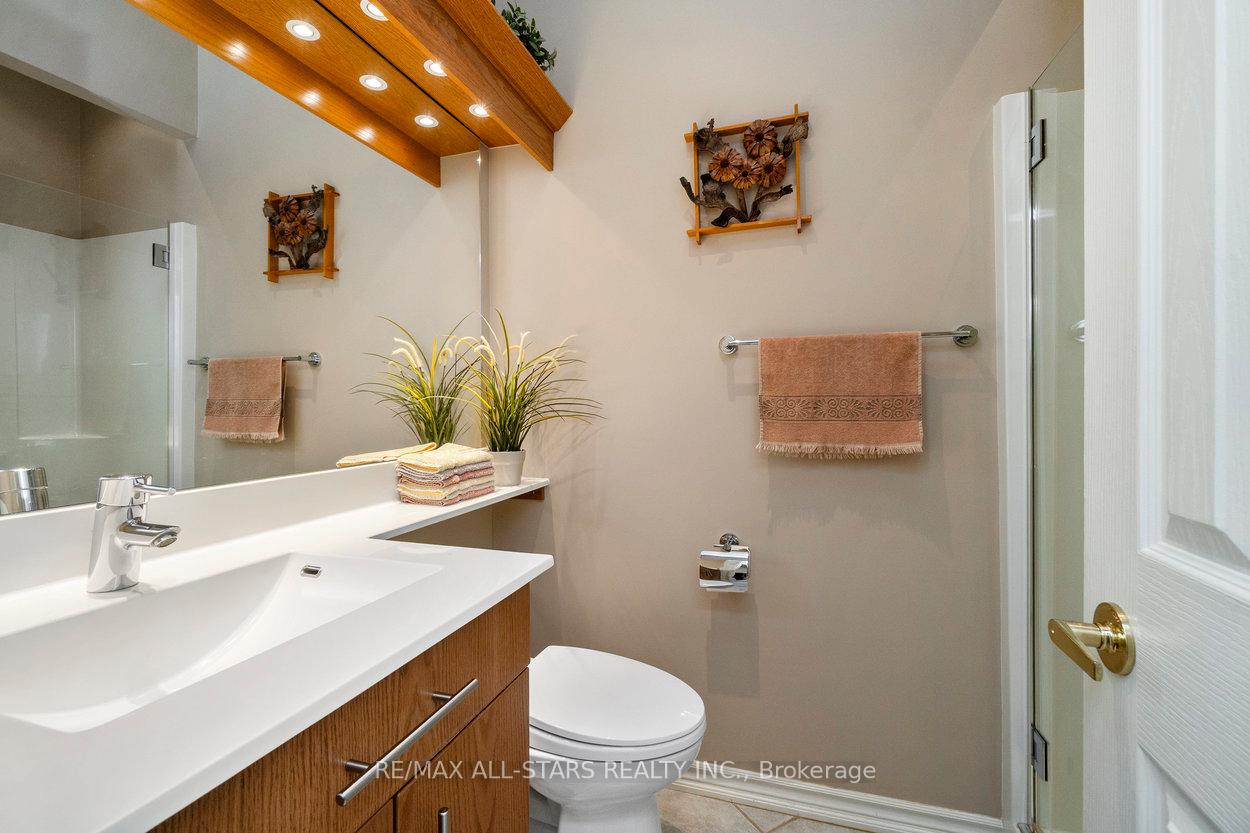 14 Kingfisher Cove Way