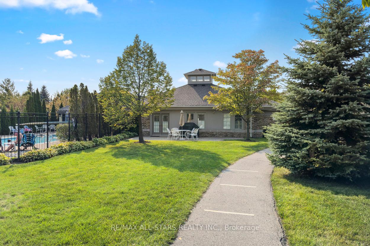 14 Kingfisher Cove Way