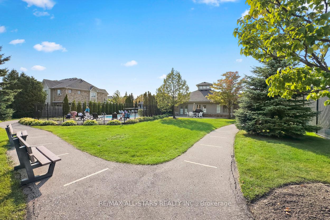 14 Kingfisher Cove Way