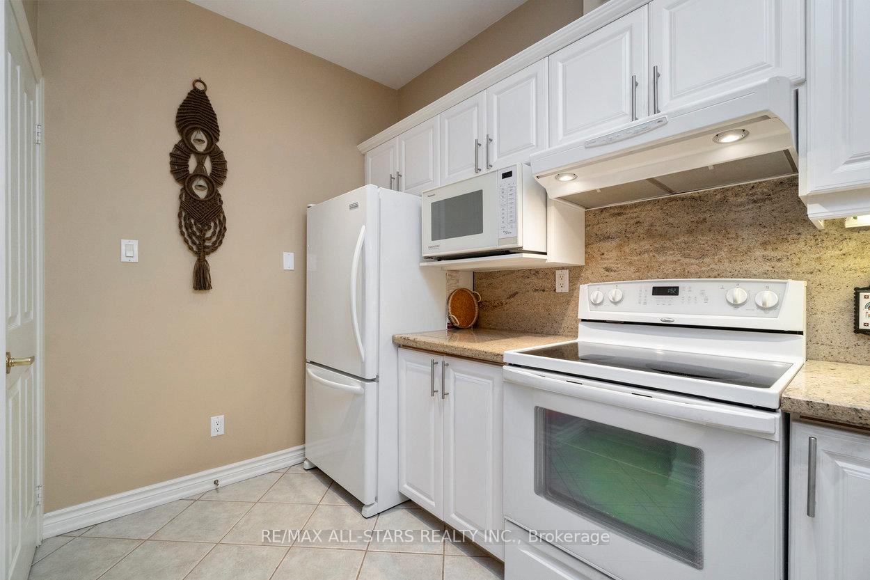 14 Kingfisher Cove Way