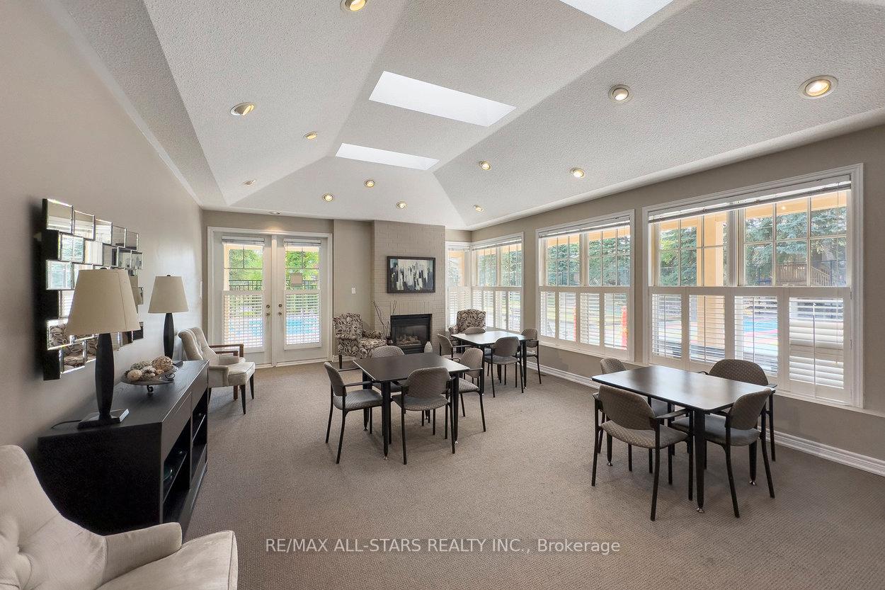 14 Kingfisher Cove Way