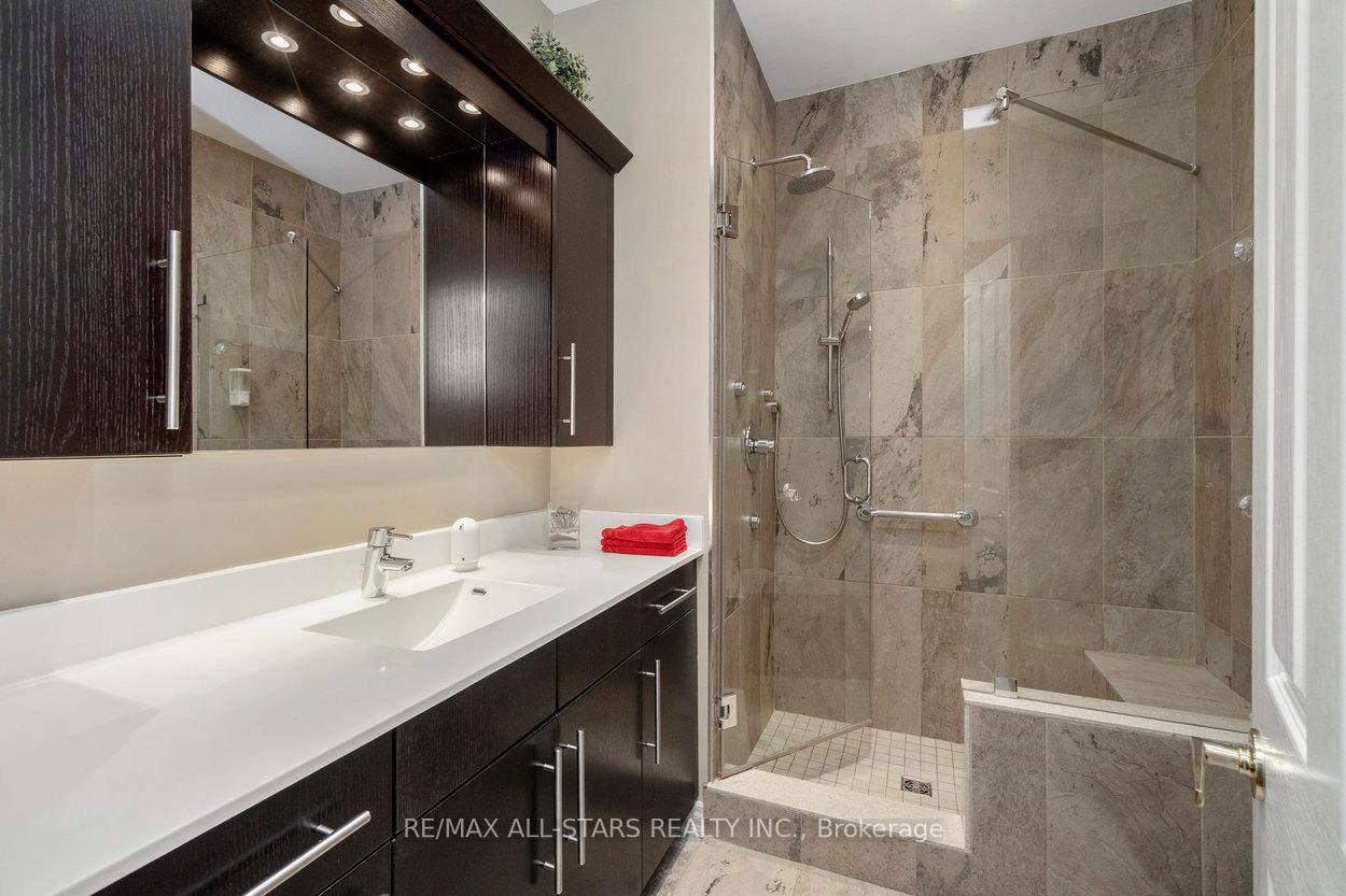 14 Kingfisher Cove Way