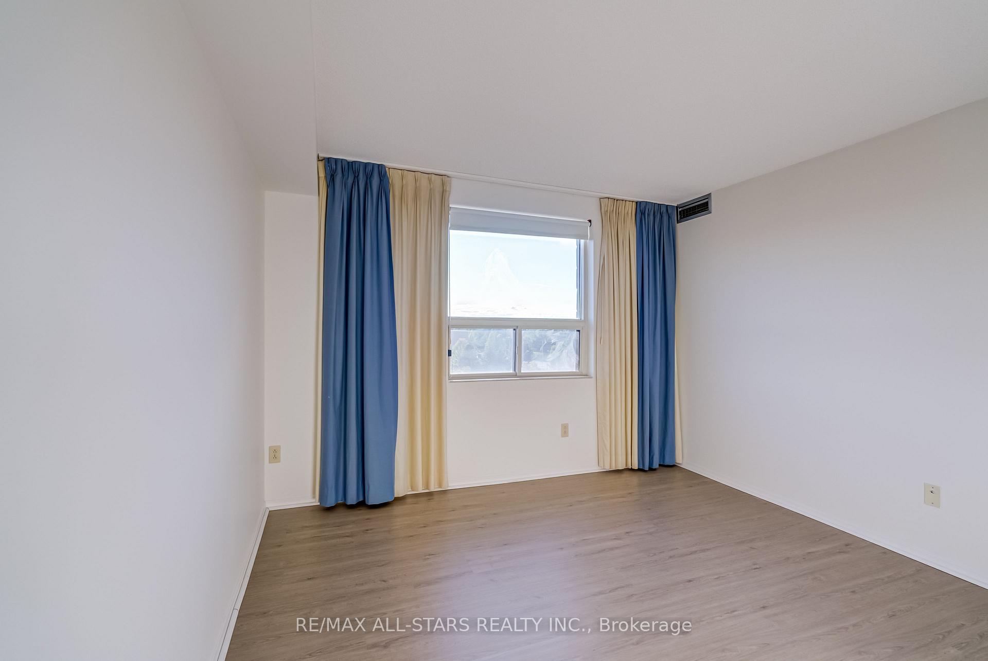 2 Raymerville Drive 718