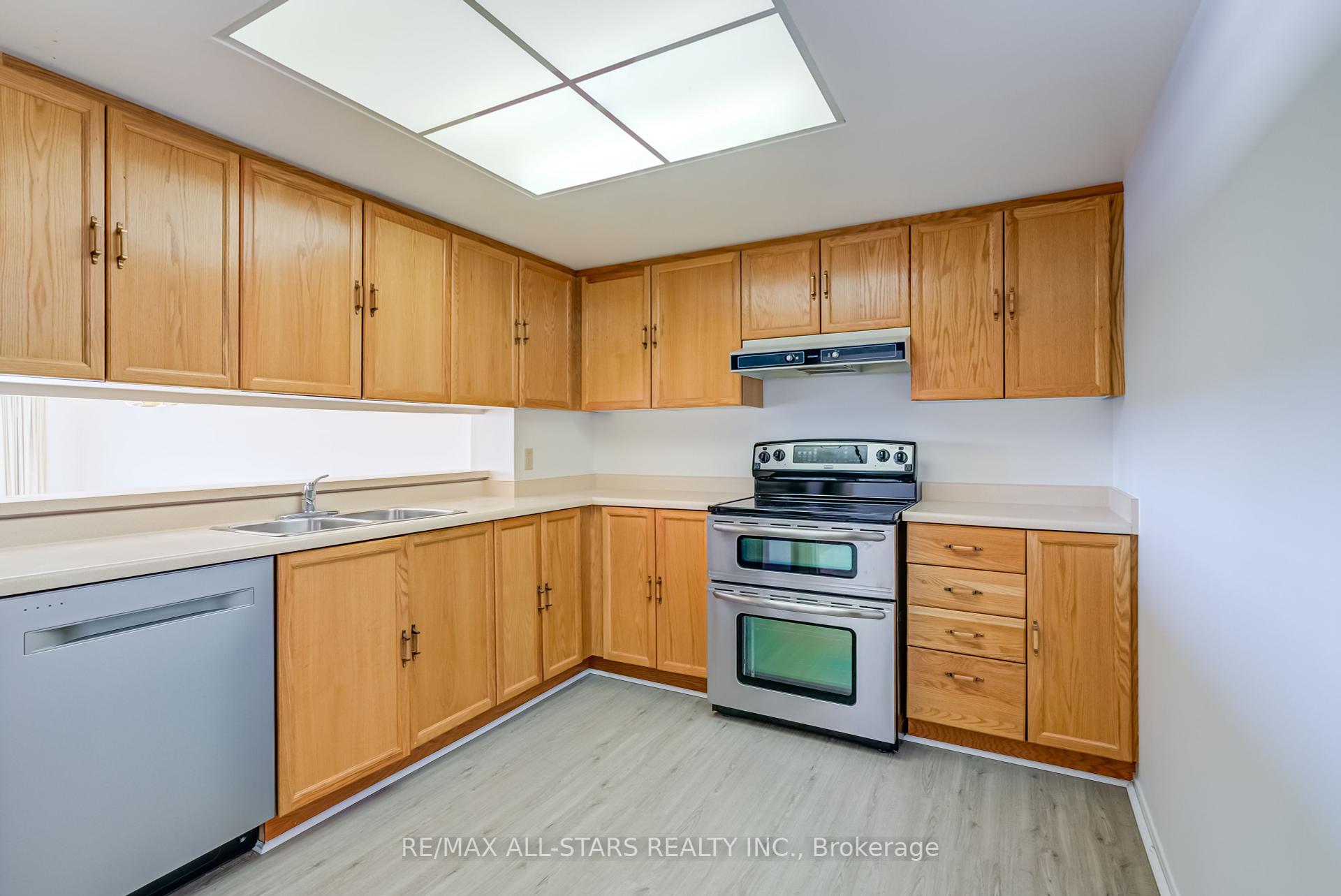 2 Raymerville Drive 718