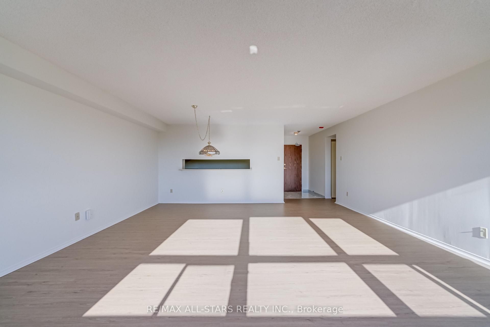 2 Raymerville Drive 718