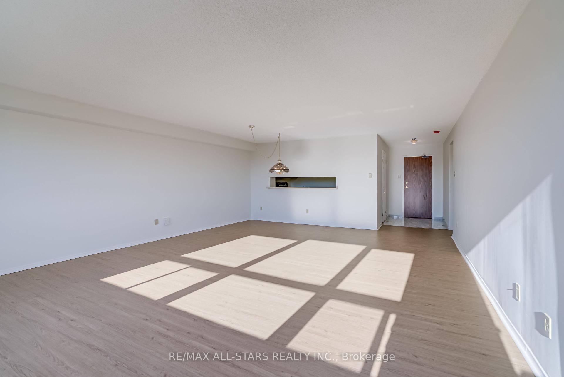 2 Raymerville Drive 718