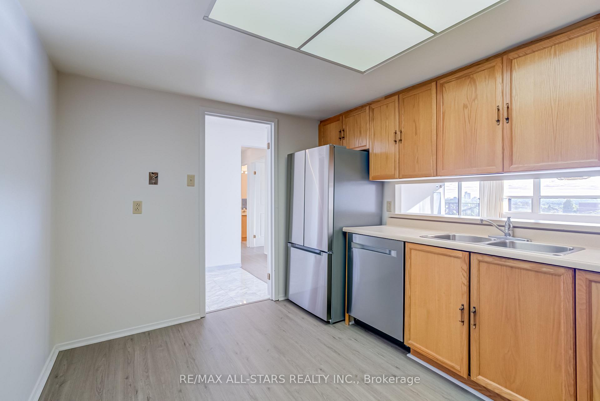 2 Raymerville Drive 718