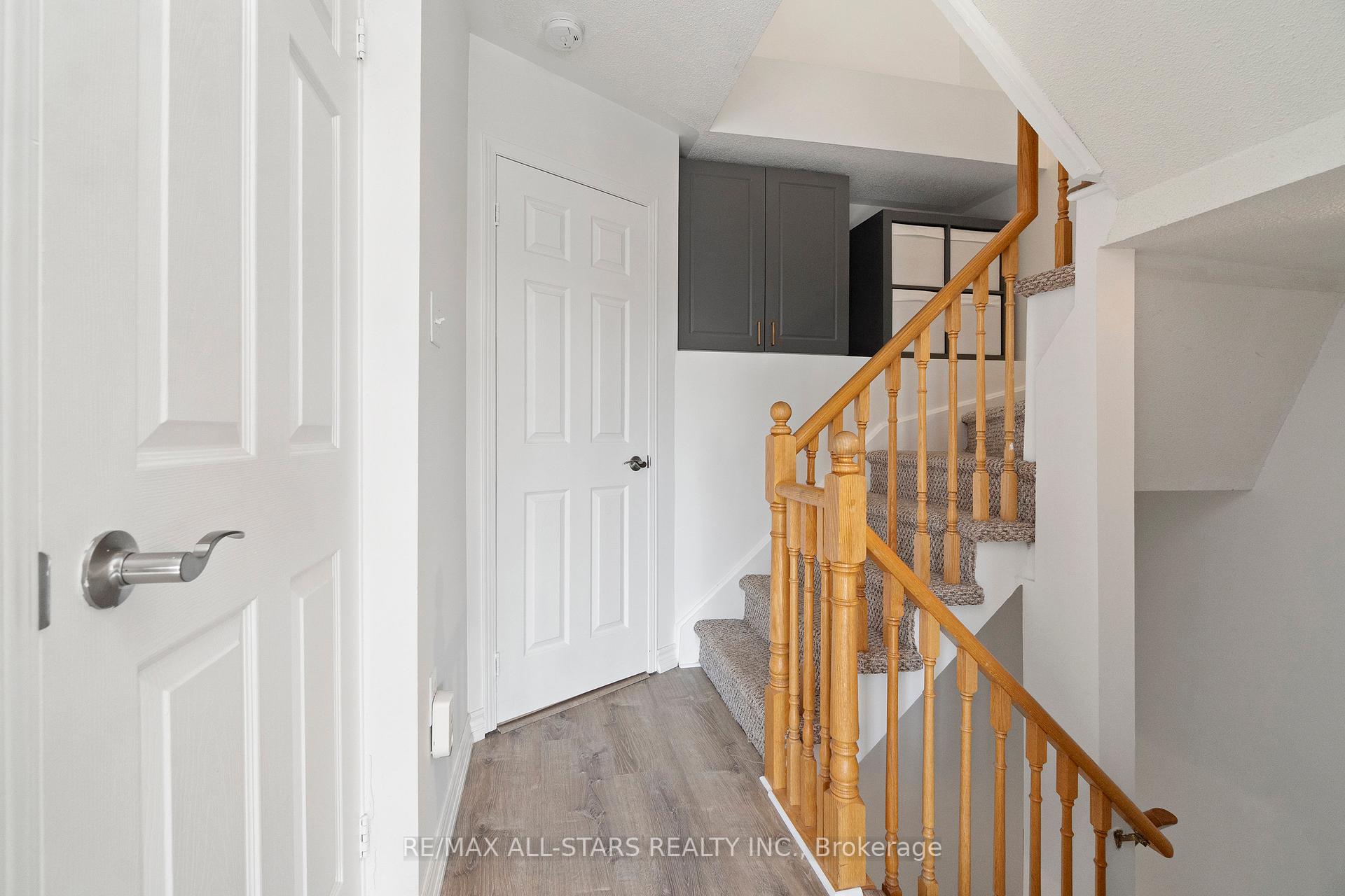 15 Cornell Meadows Avenue A204