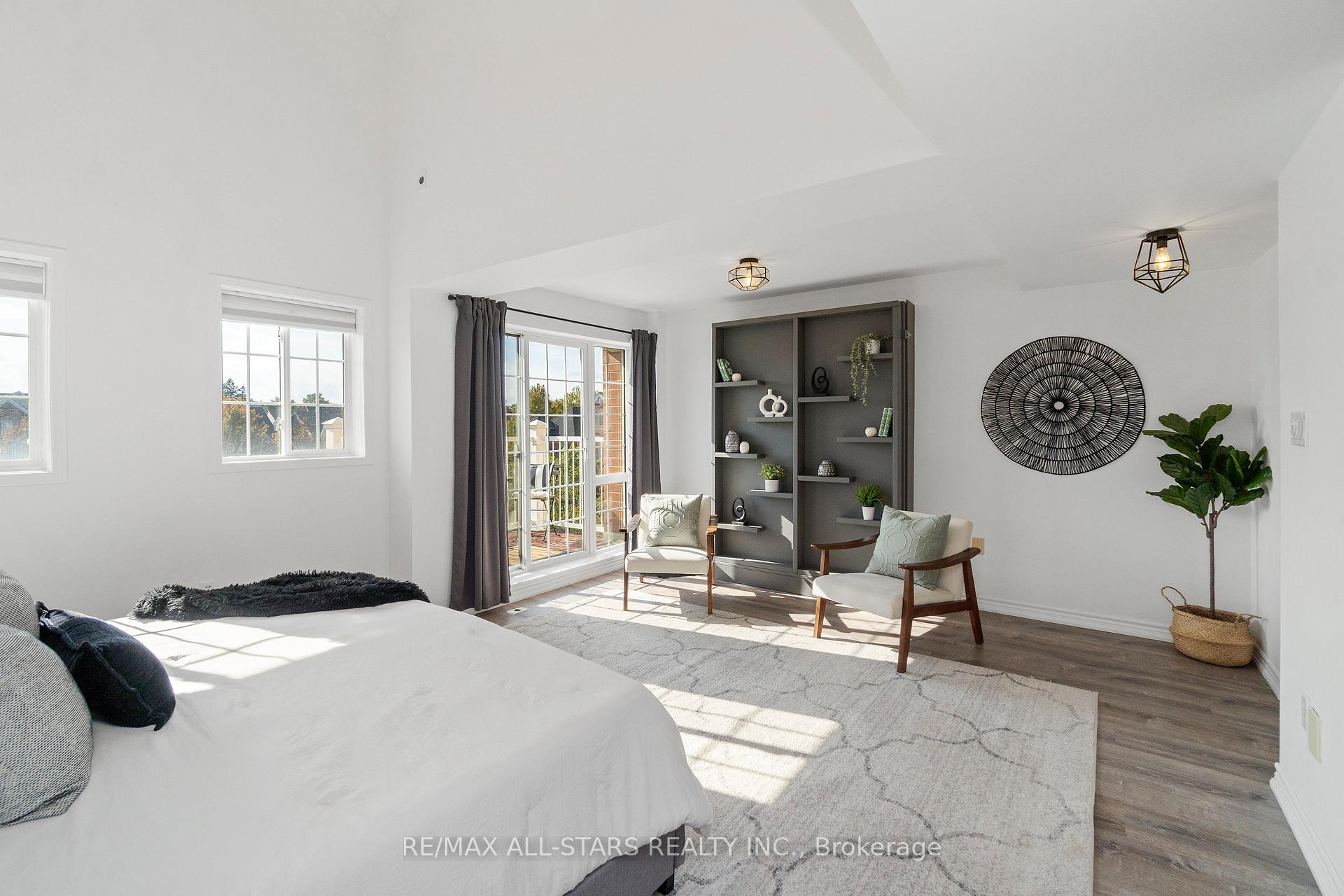 15 Cornell Meadows Avenue A204