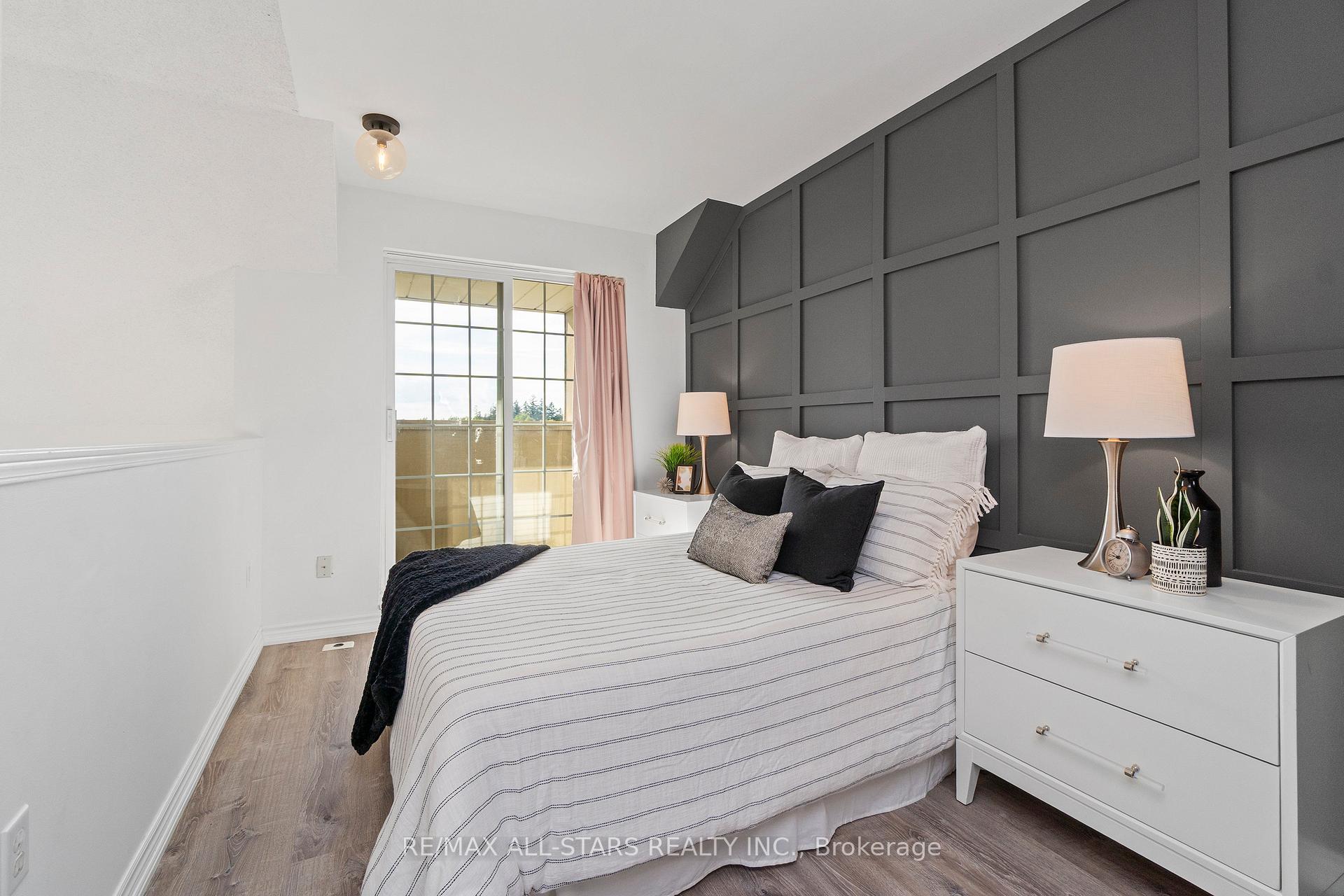 15 Cornell Meadows Avenue A204