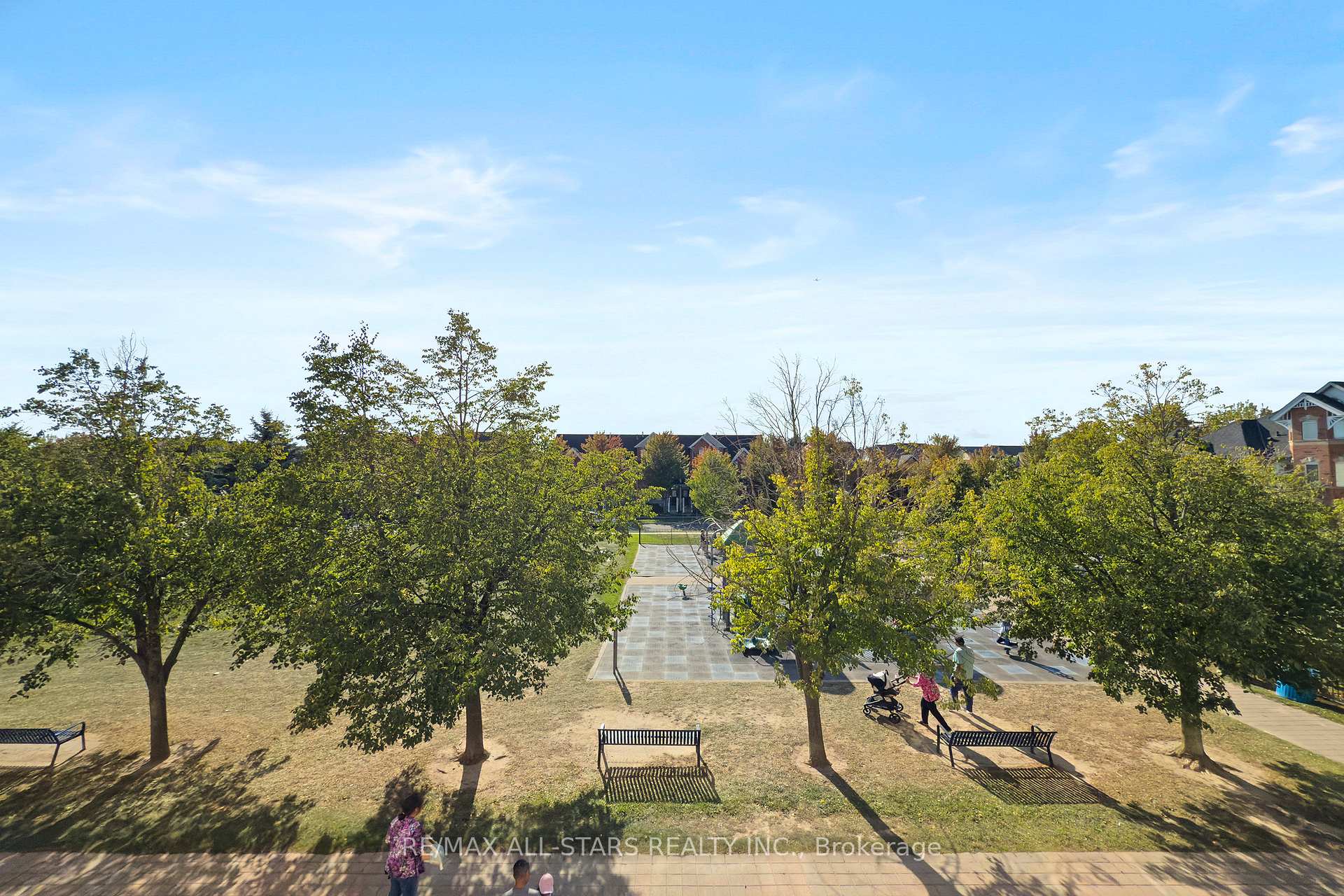 15 Cornell Meadows Avenue A204