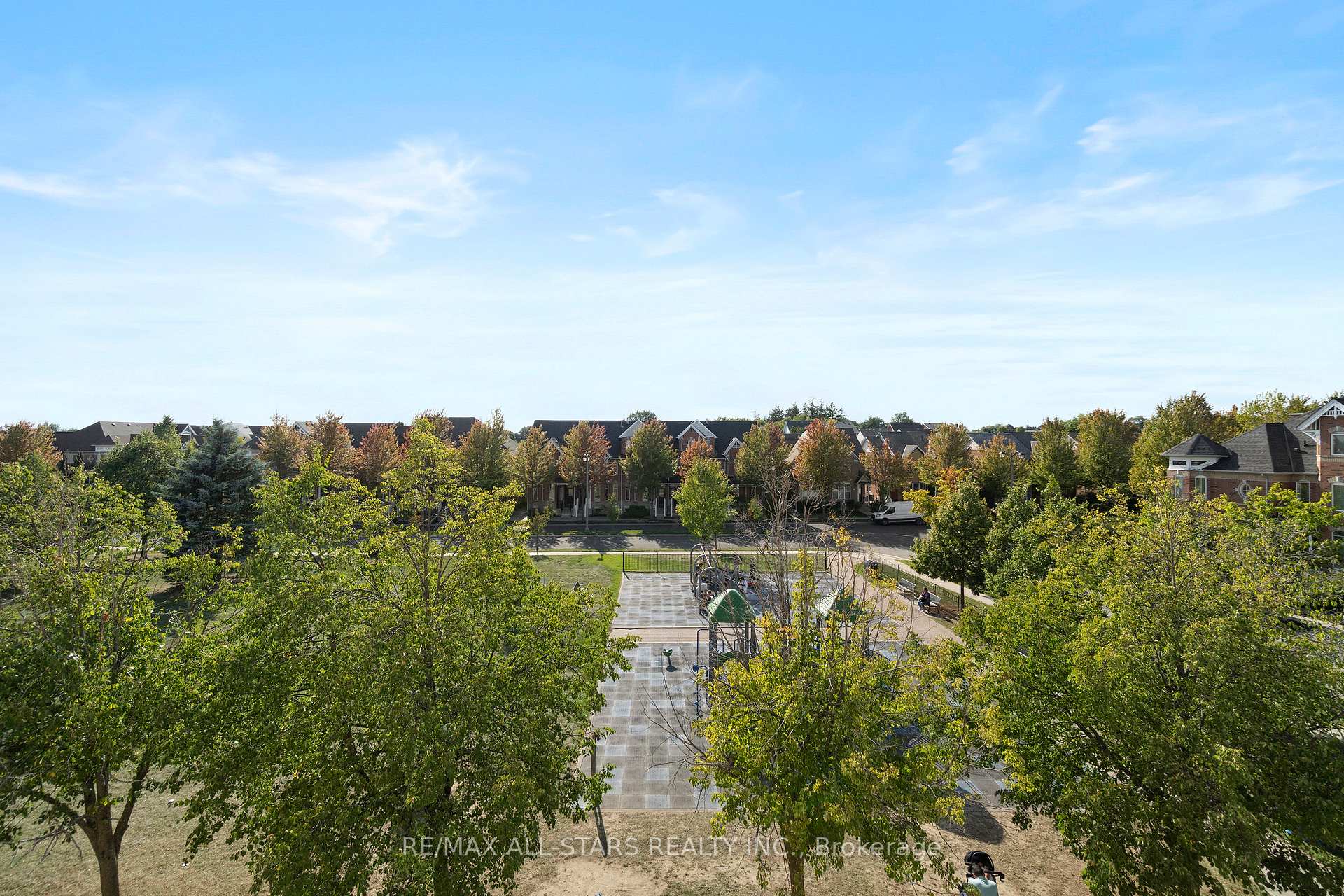 15 Cornell Meadows Avenue A204