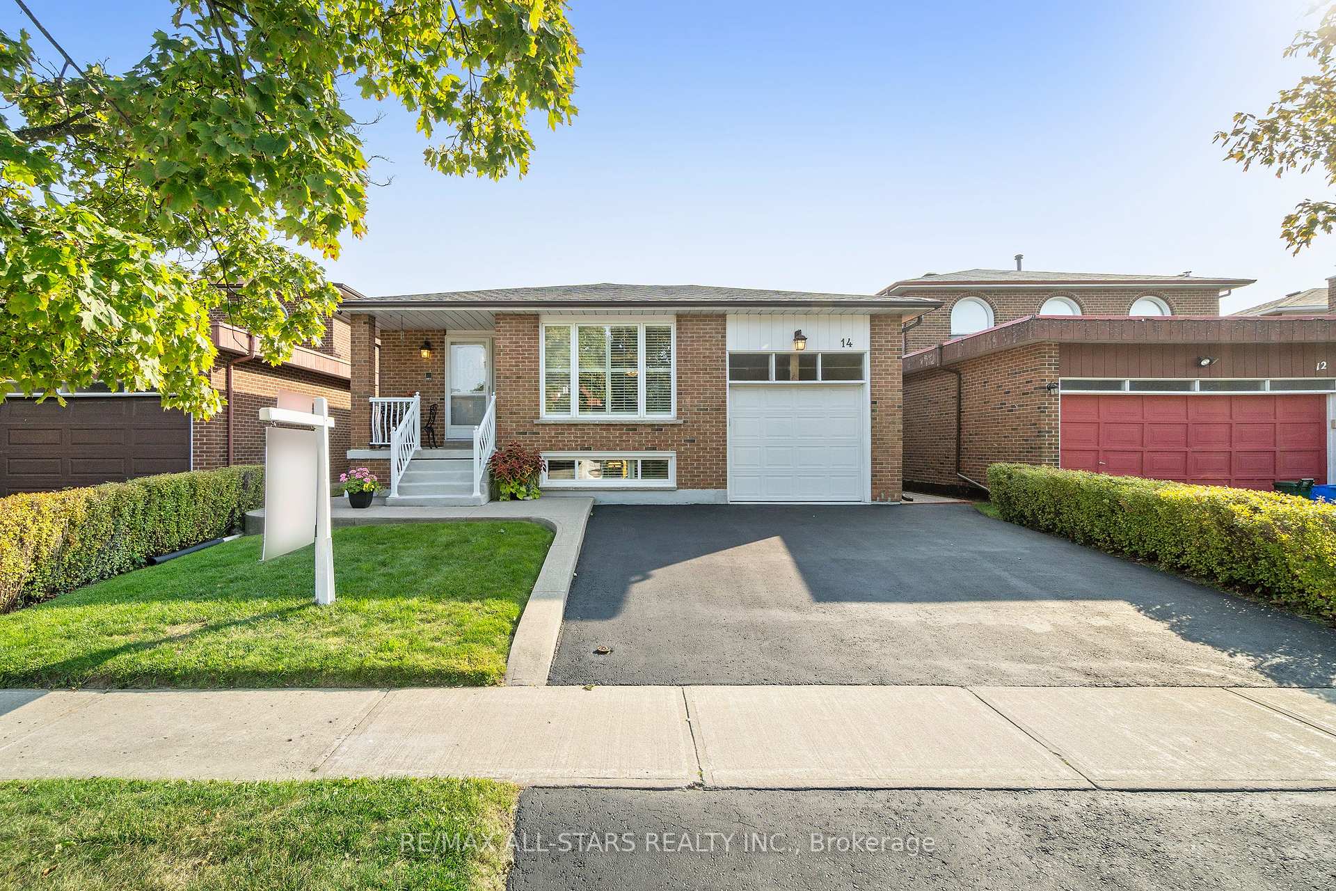 14 Barrington Crescent