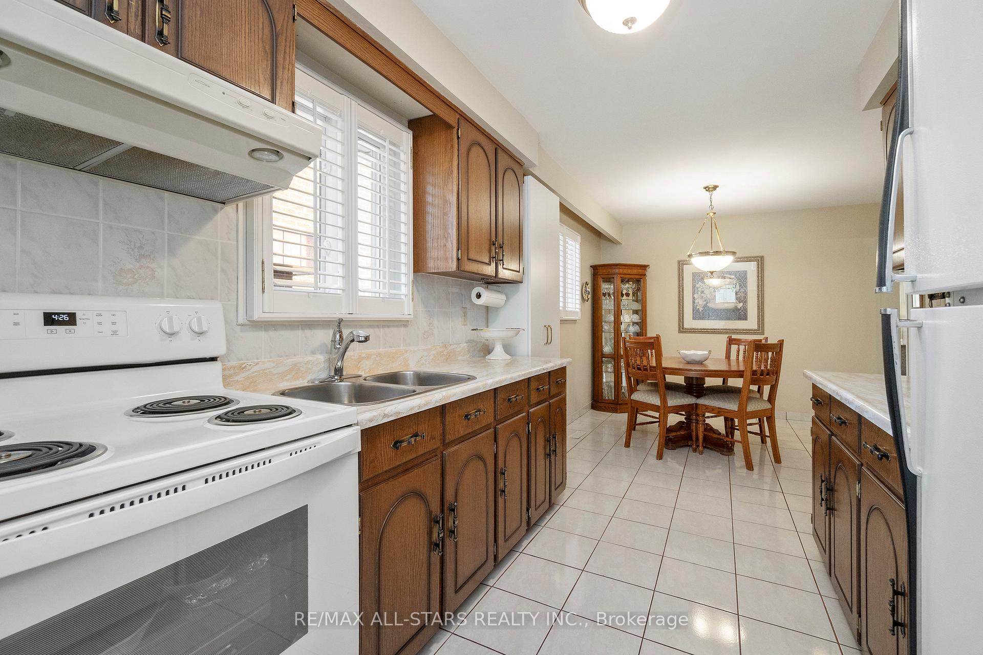 14 Barrington Crescent