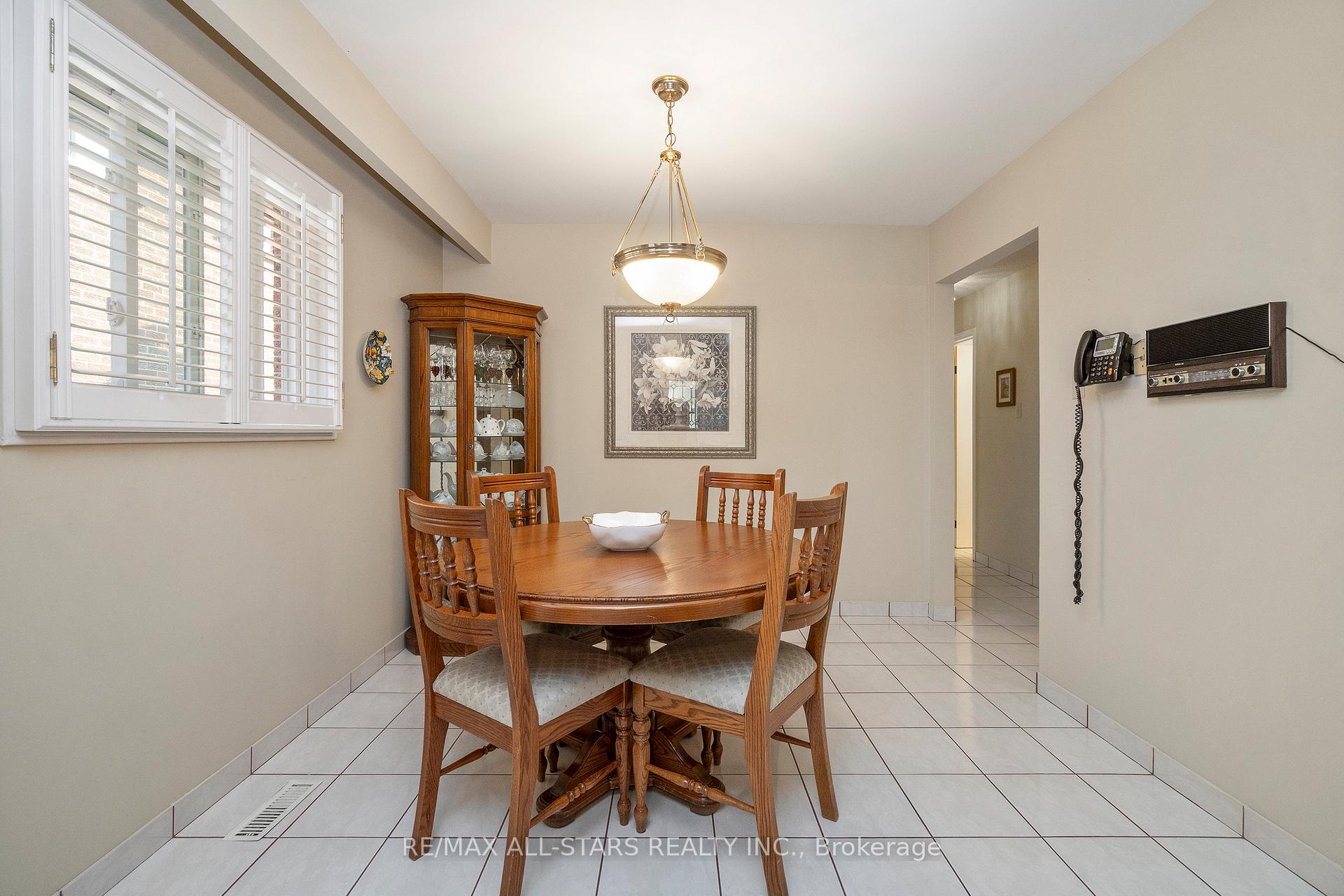 14 Barrington Crescent