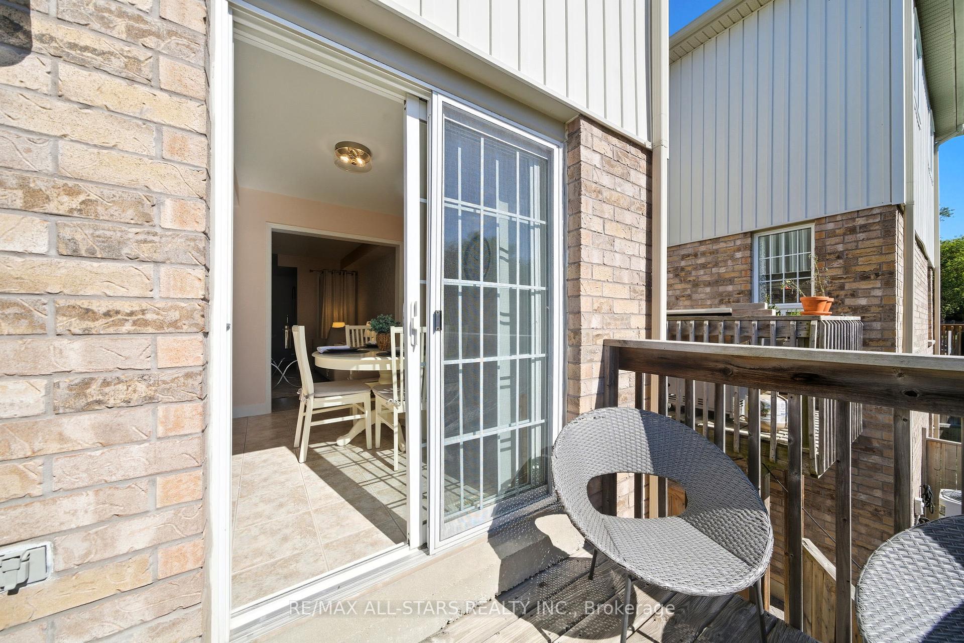 83 Hammill Heights