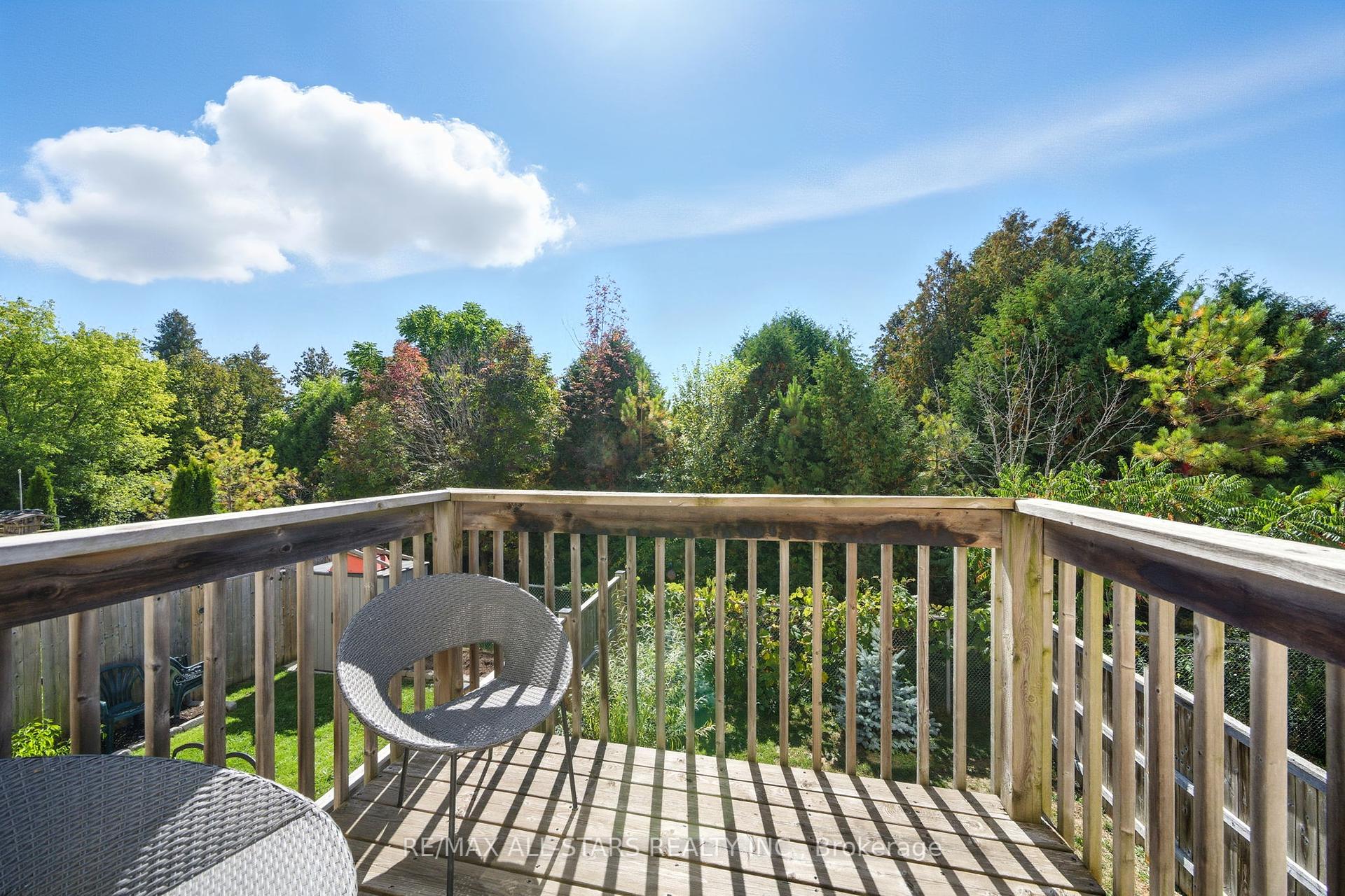 83 Hammill Heights