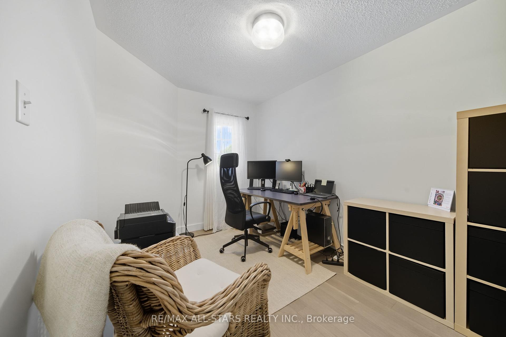 83 Hammill Heights
