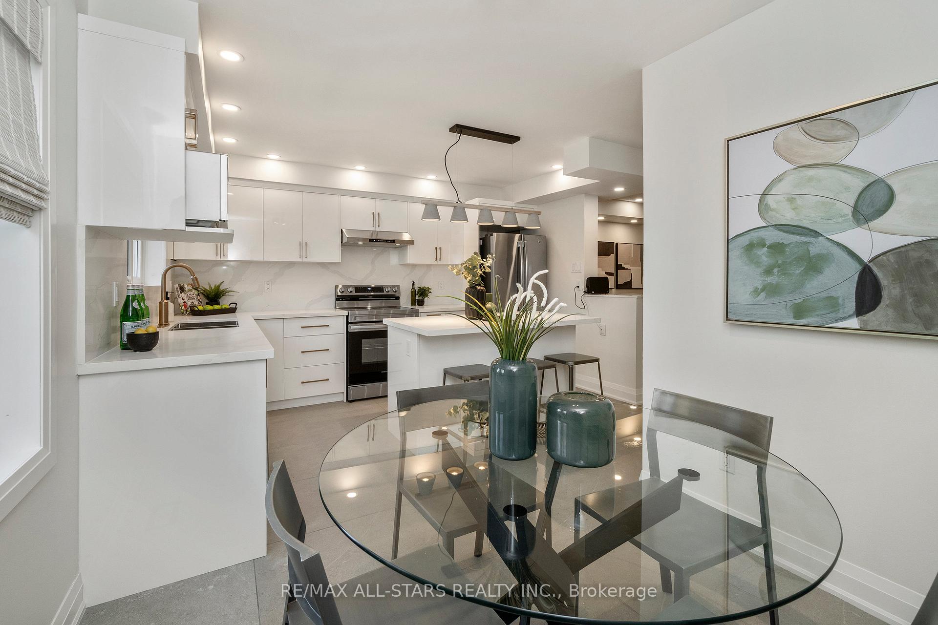 21 Rougehaven Way