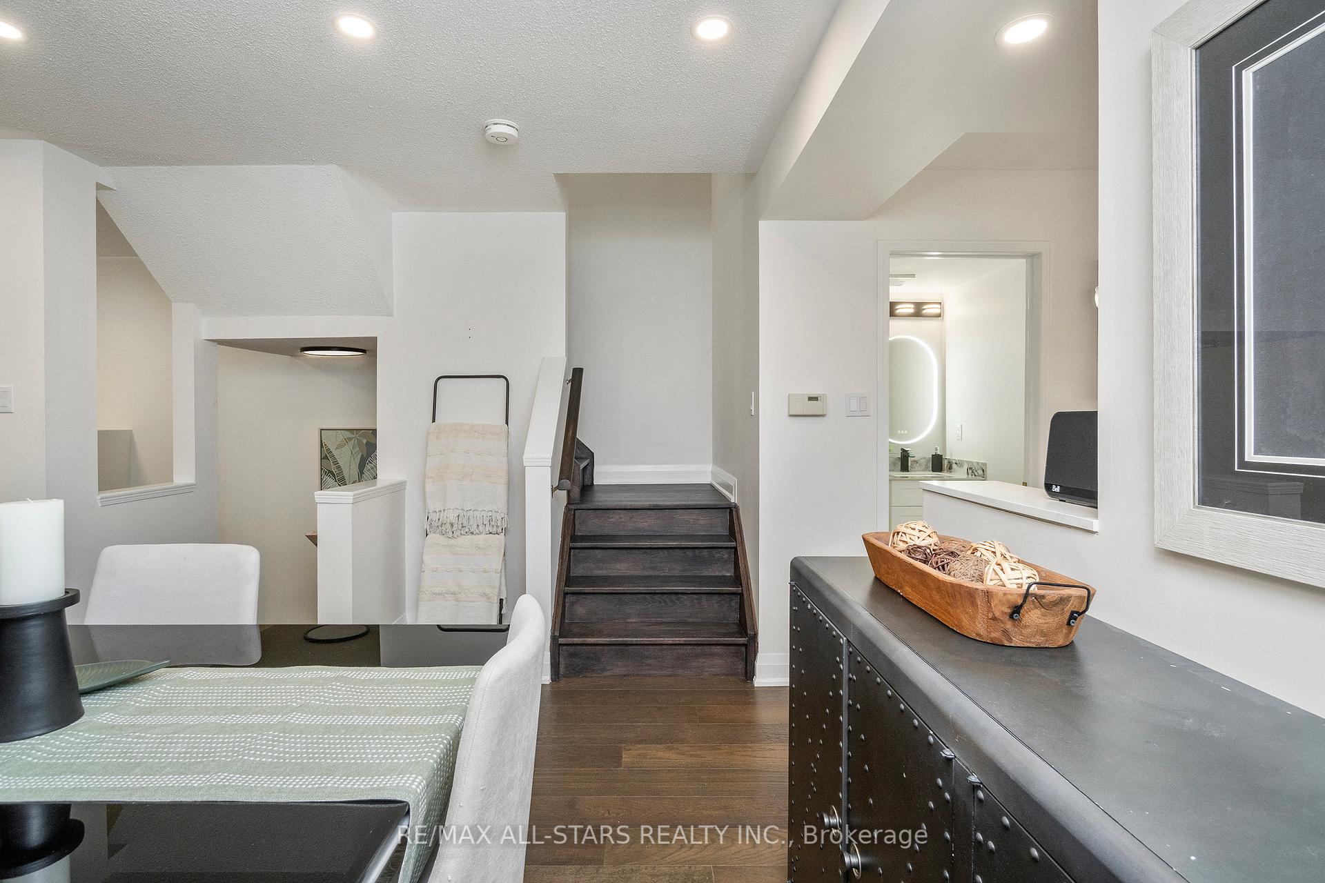 21 Rougehaven Way