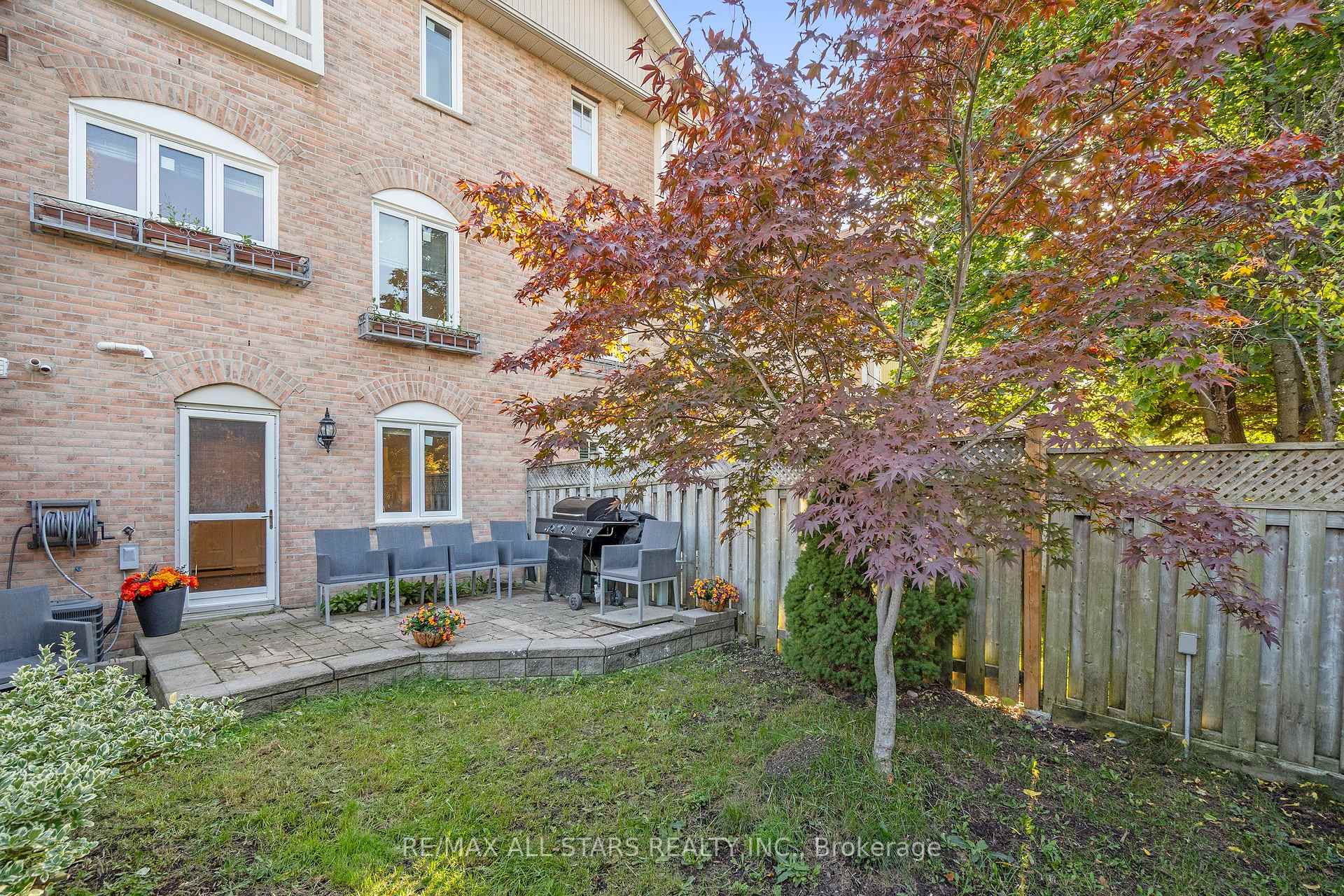 21 Rougehaven Way