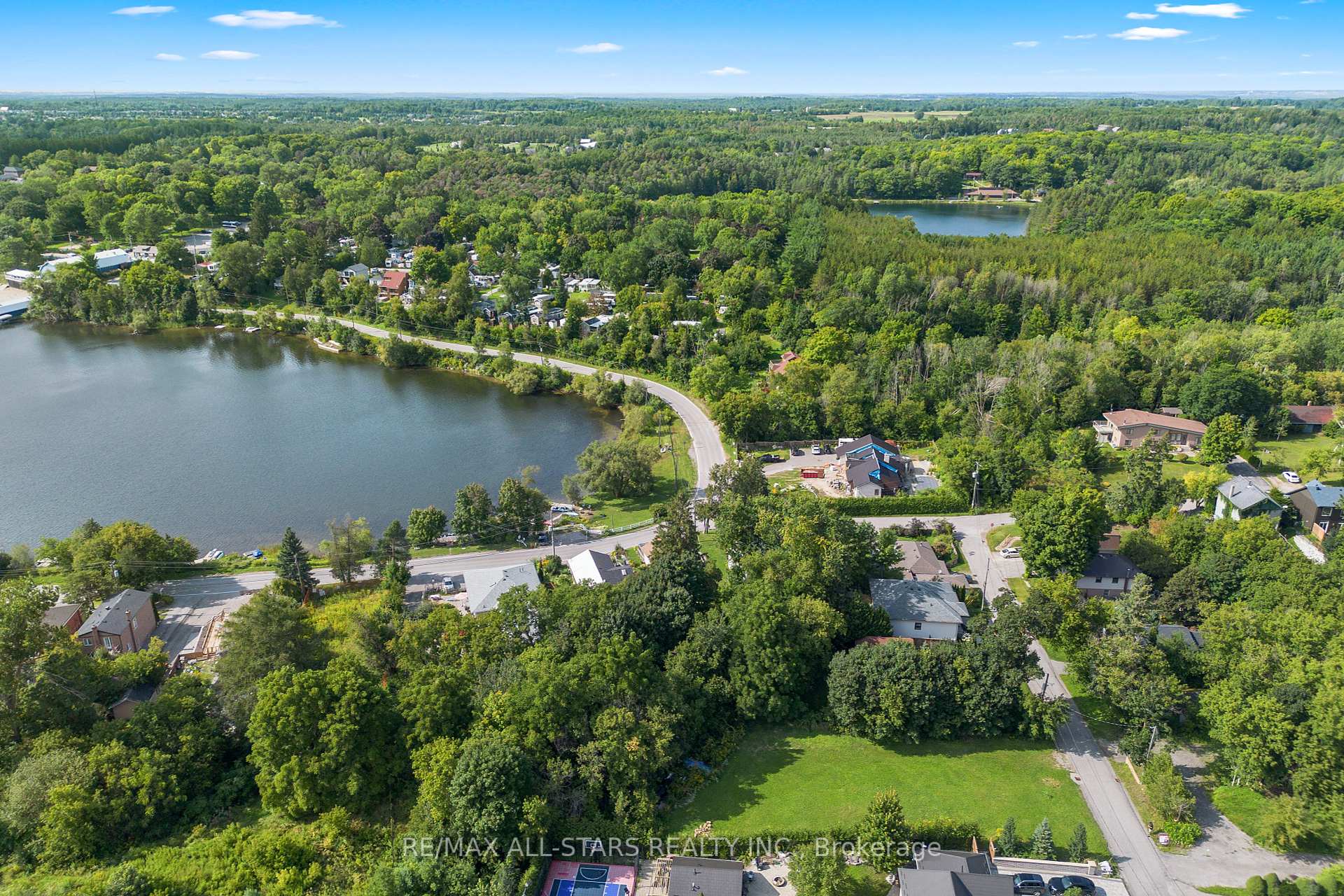 12 Churchill Drive S, Whitchurch-Stouffville