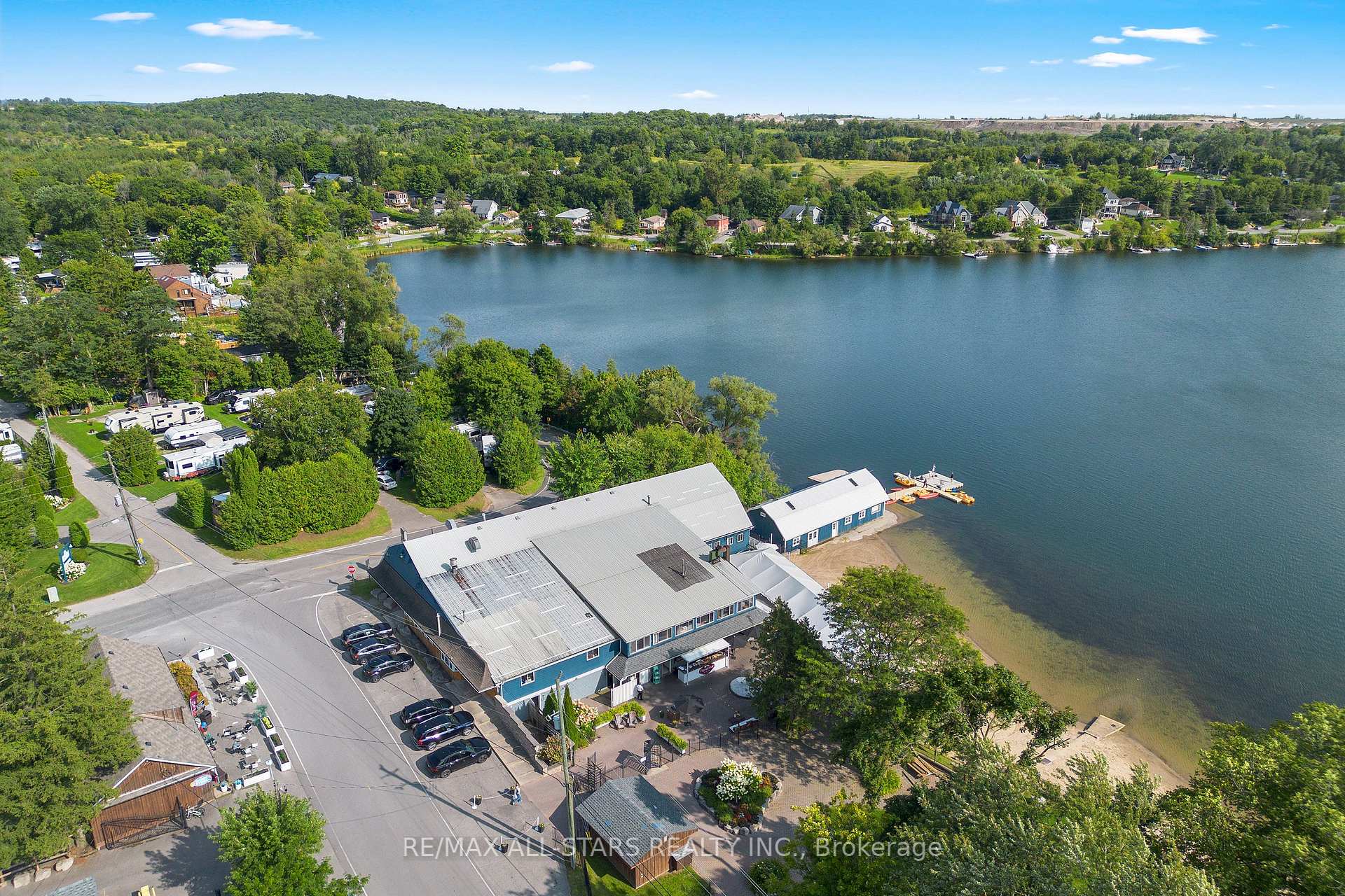 12 Churchill Drive S, Whitchurch-Stouffville