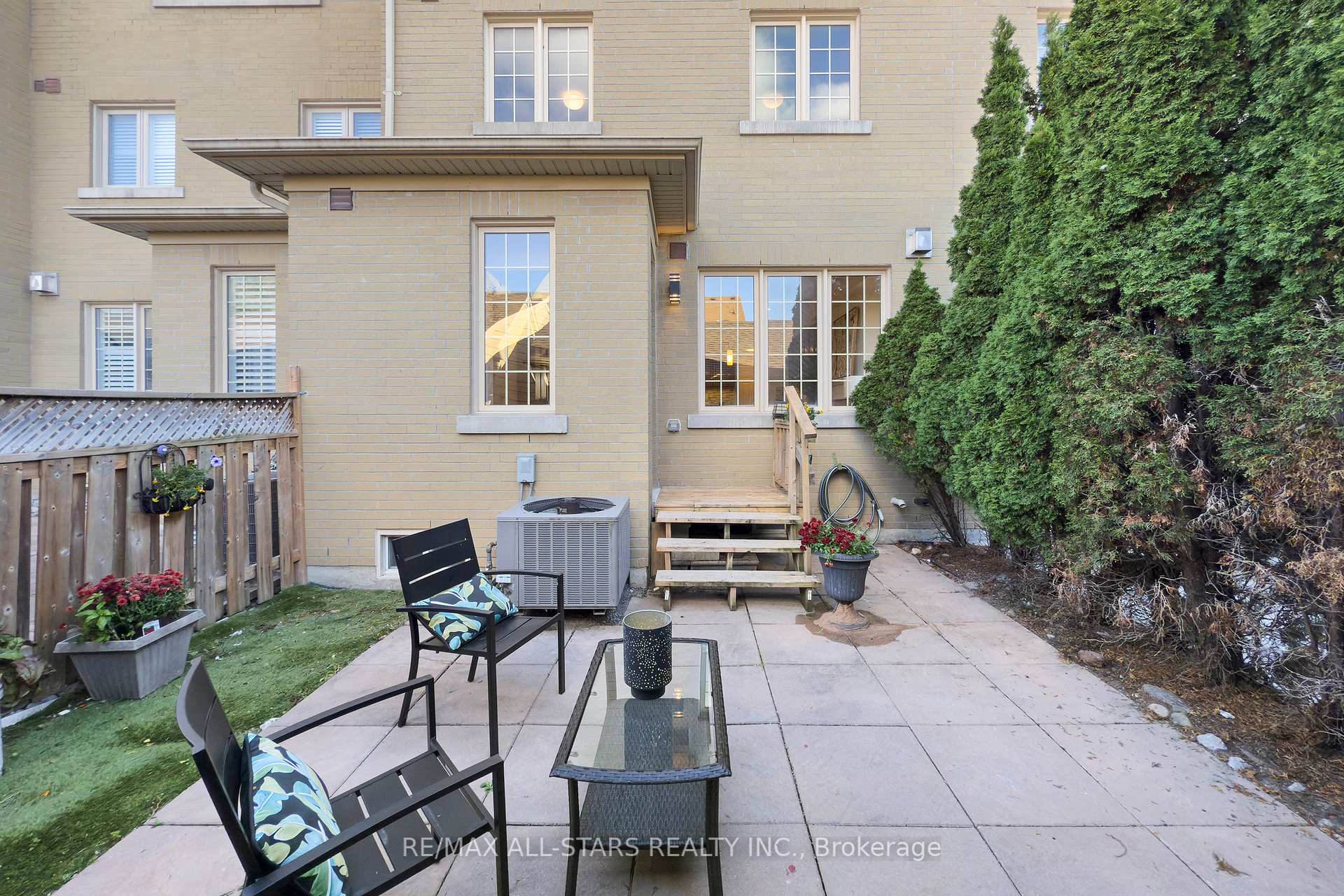 40 Betty Roman Boulevard, Markham