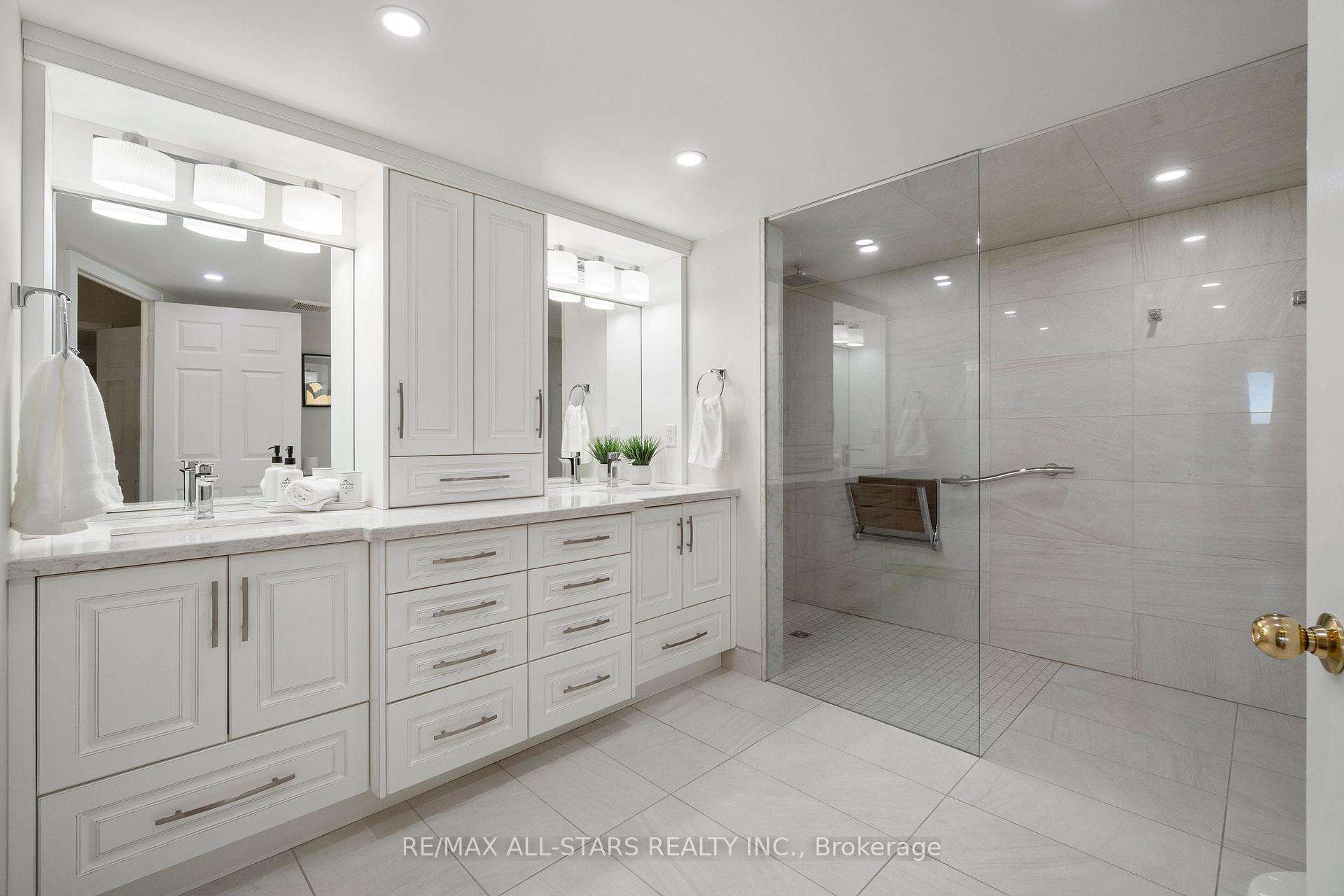 610 Bullock Drive 611