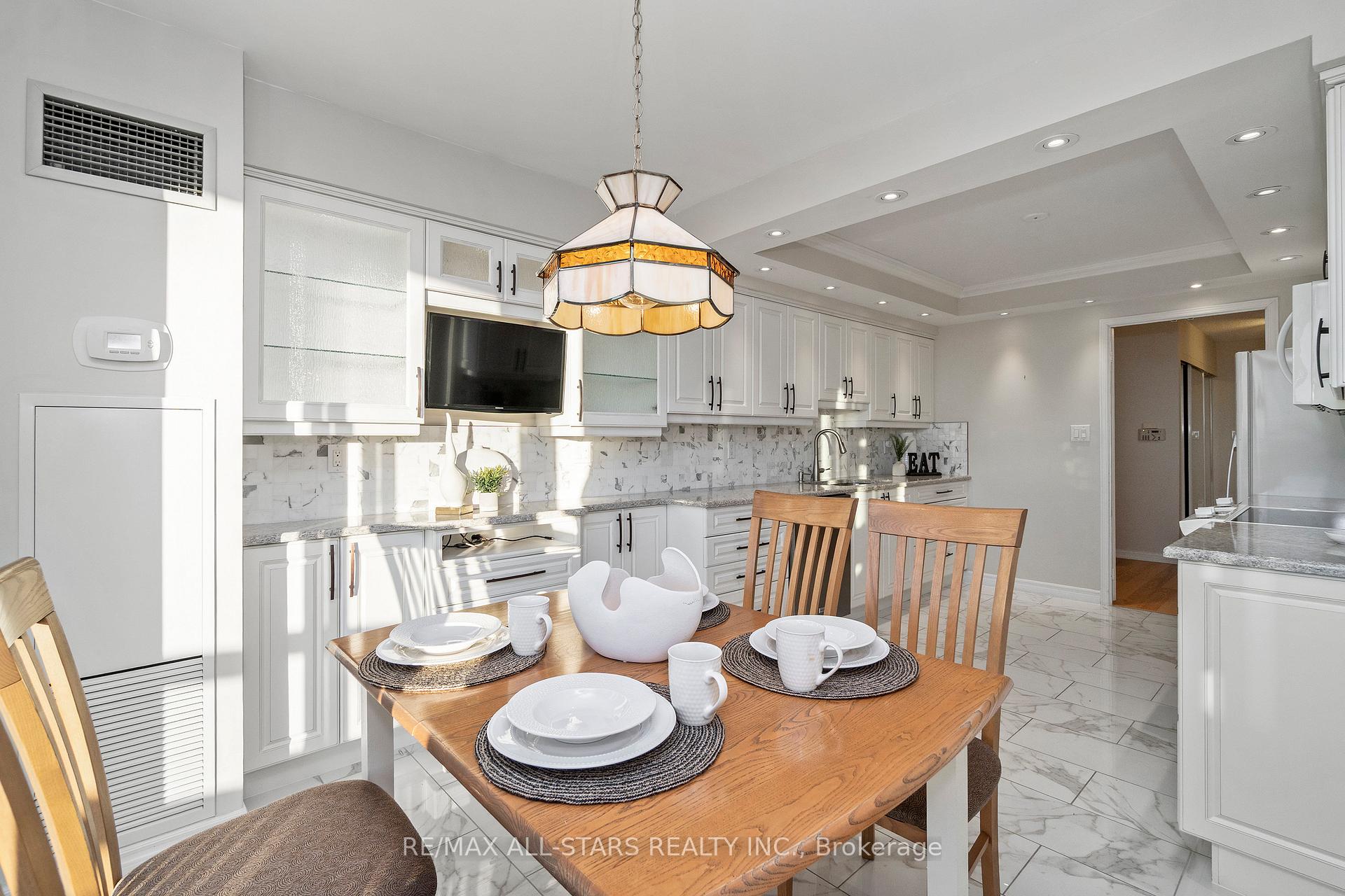 610 Bullock Drive 611