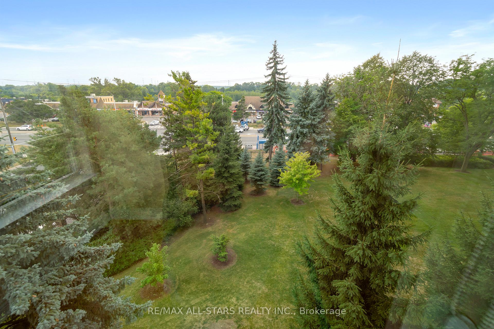 610 Bullock Drive 404