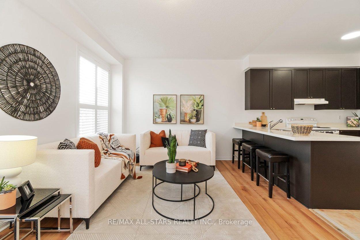 33 Christian Reesor Park Avenue, Markham, ON L6B 1B6, Markham ON, L6B 1B6