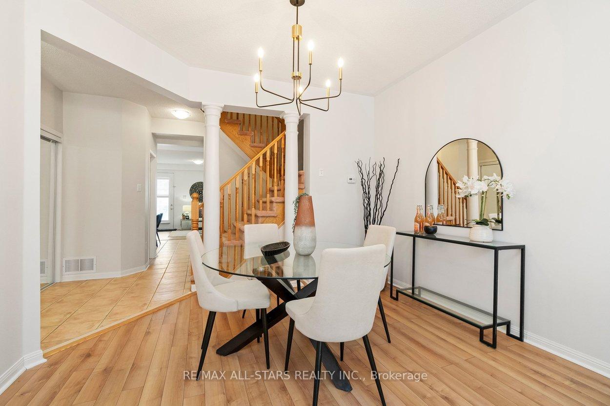 33 Christian Reesor Park Avenue, Markham, ON L6B 1B6, Markham ON, L6B 1B6