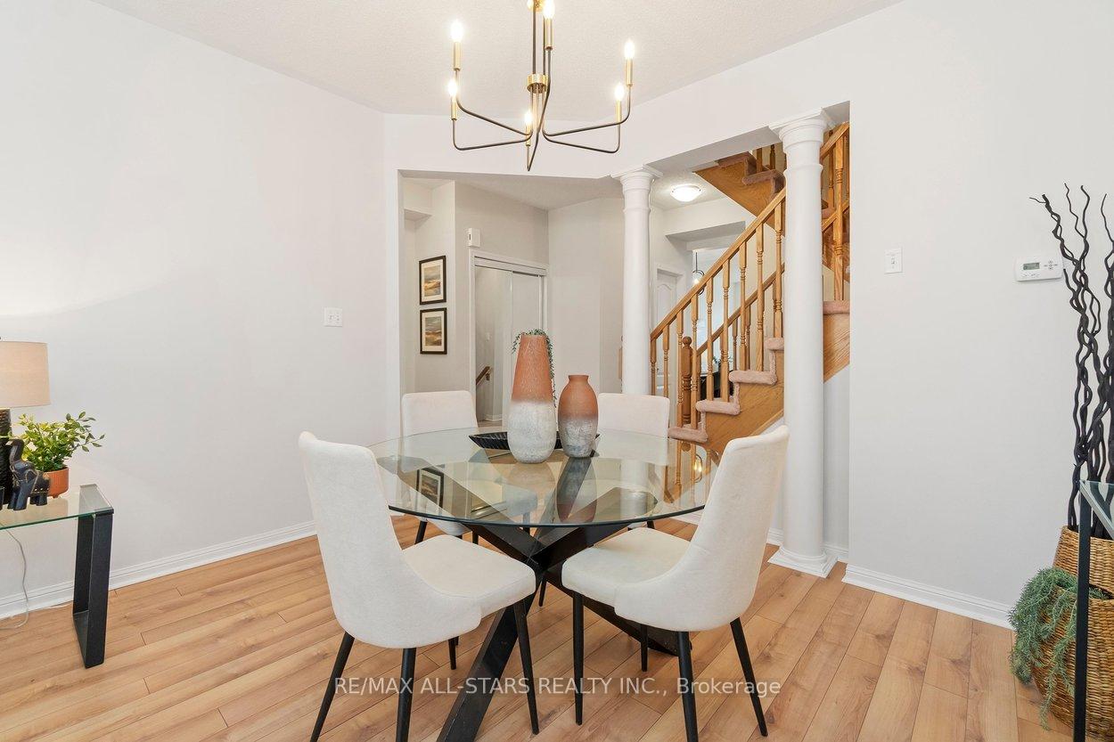 33 Christian Reesor Park Avenue, Markham, ON L6B 1B6, Markham ON, L6B 1B6