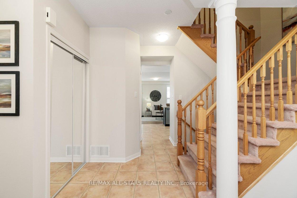 33 Christian Reesor Park Avenue, Markham, ON L6B 1B6, Markham ON, L6B 1B6