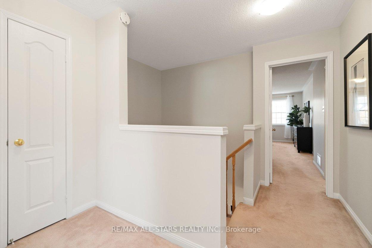 33 Christian Reesor Park Avenue, Markham, ON L6B 1B6, Markham ON, L6B 1B6