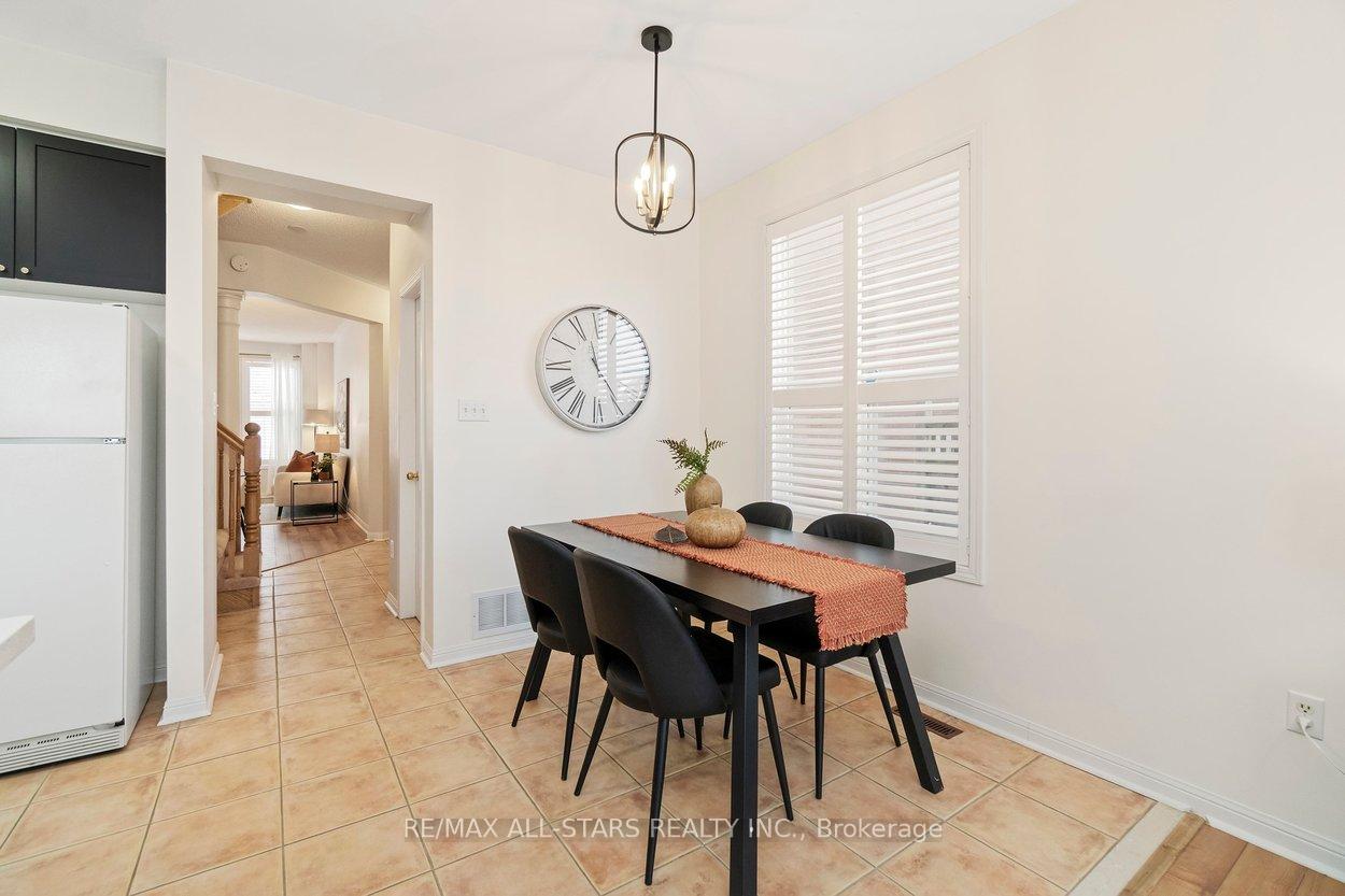 33 Christian Reesor Park Avenue, Markham, ON L6B 1B6, Markham ON, L6B 1B6