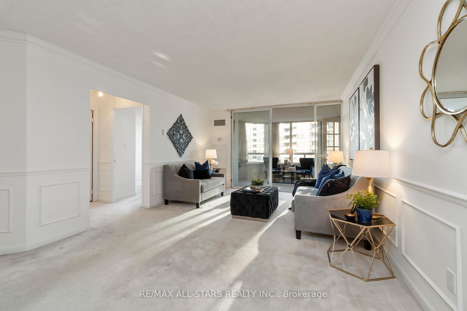 610 Bullock Drive 701, Markham, ON L3R 0G1, Markham ON, L3R 0G1