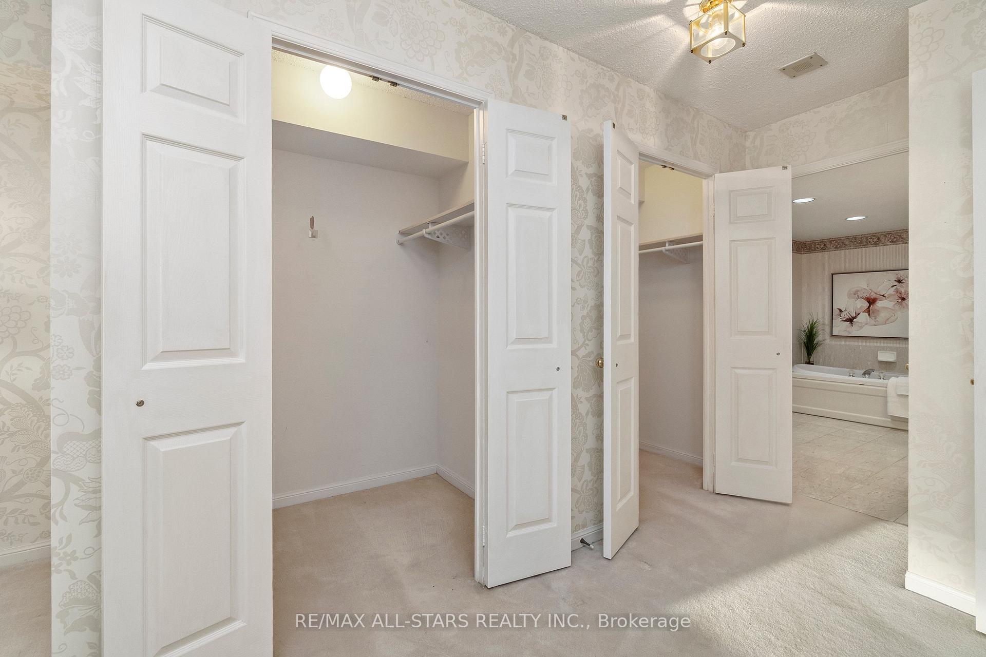 610 Bullock Drive 701, Markham, ON L3R 0G1, Markham ON, L3R 0G1