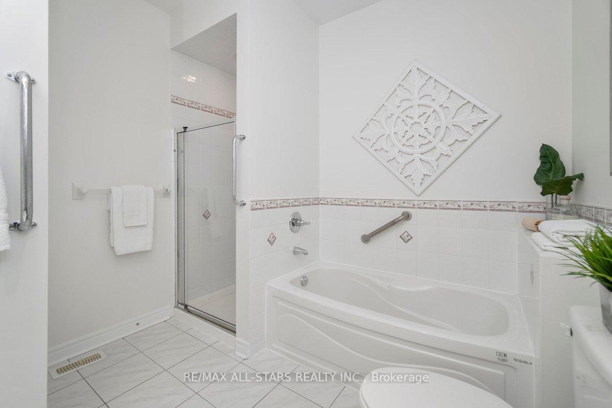 21 Wave Hill Way, Markham, ON L6E 1J2, Markham ON, L6E 1J2