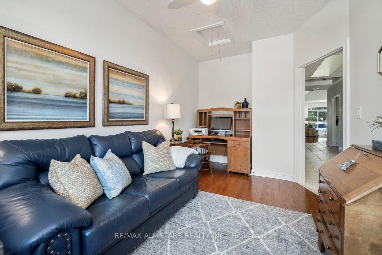 21 Wave Hill Way, Markham, ON L6E 1J2, Markham ON, L6E 1J2