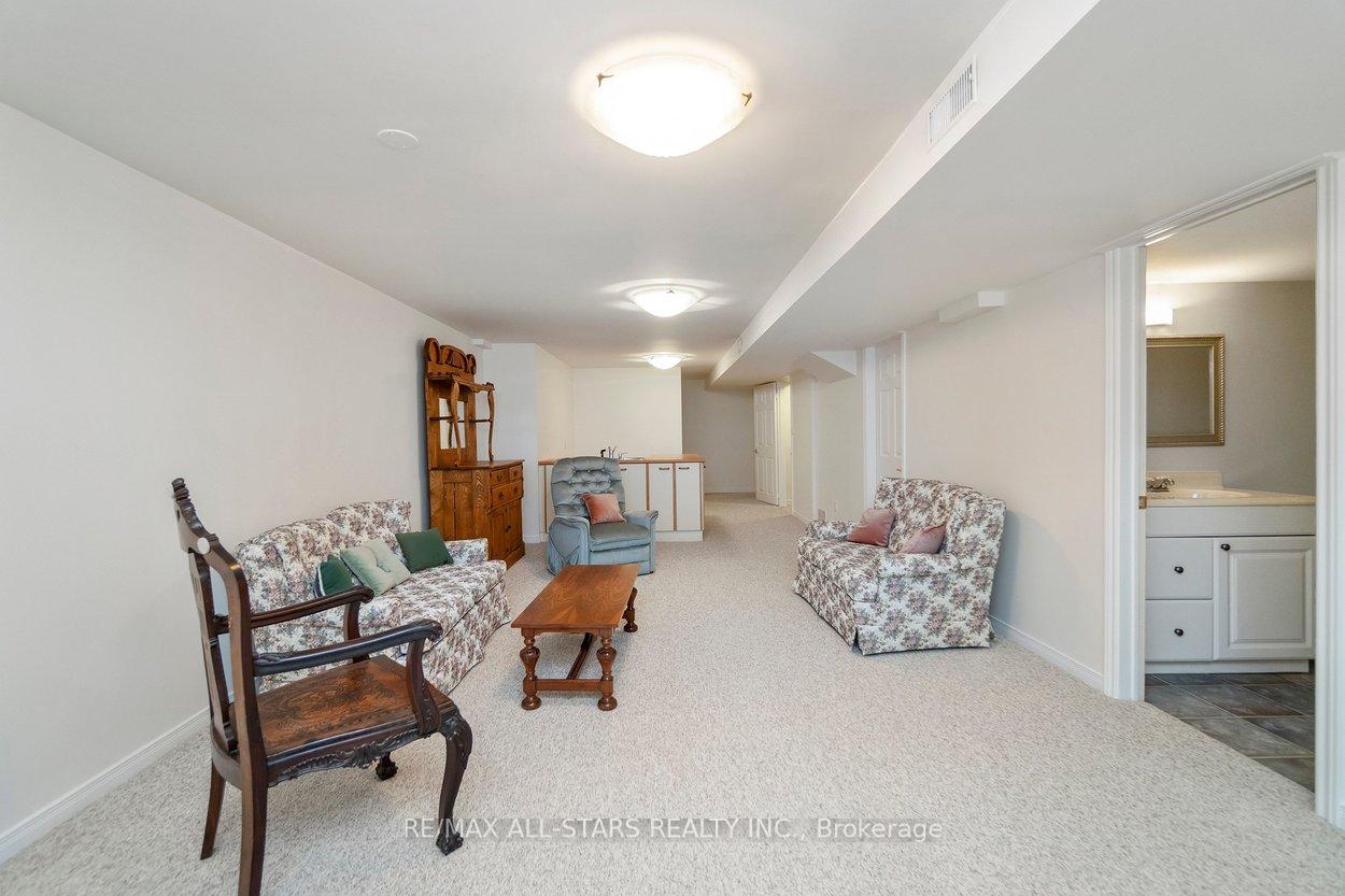 21 Wave Hill Way, Markham, ON L6E 1J2, Markham ON, L6E 1J2