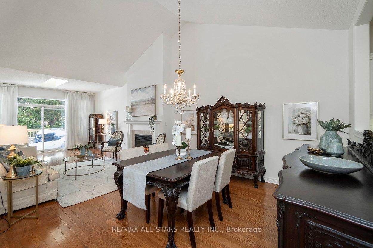 21 Wave Hill Way, Markham, ON L6E 1J2, Markham ON, L6E 1J2